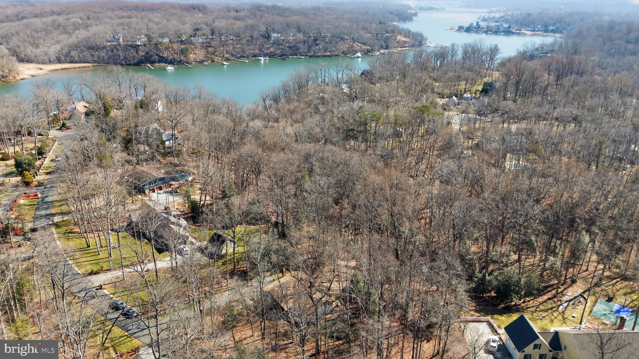 HARBOR HILLS - Residential