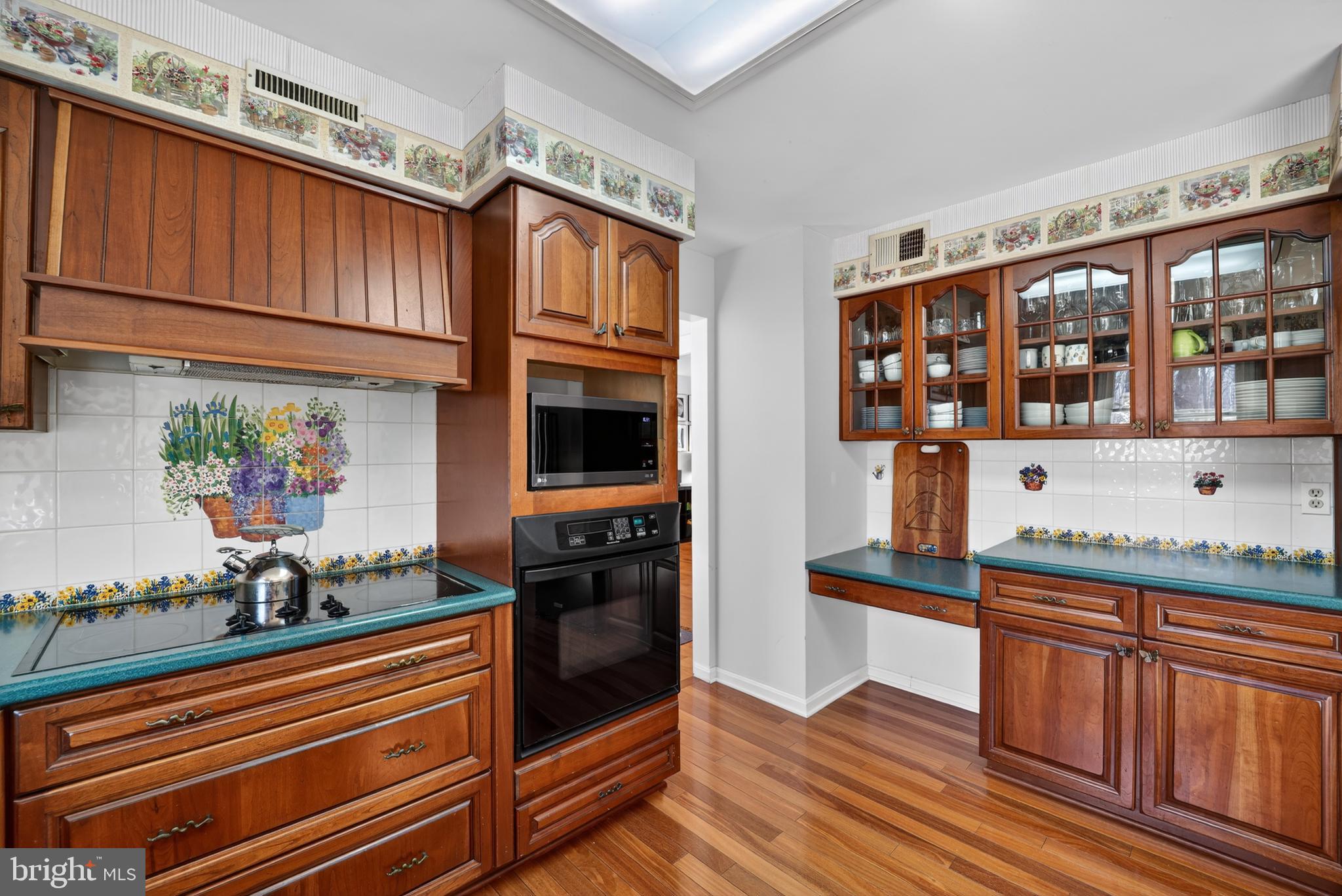 HARBOR HILLS - Residential