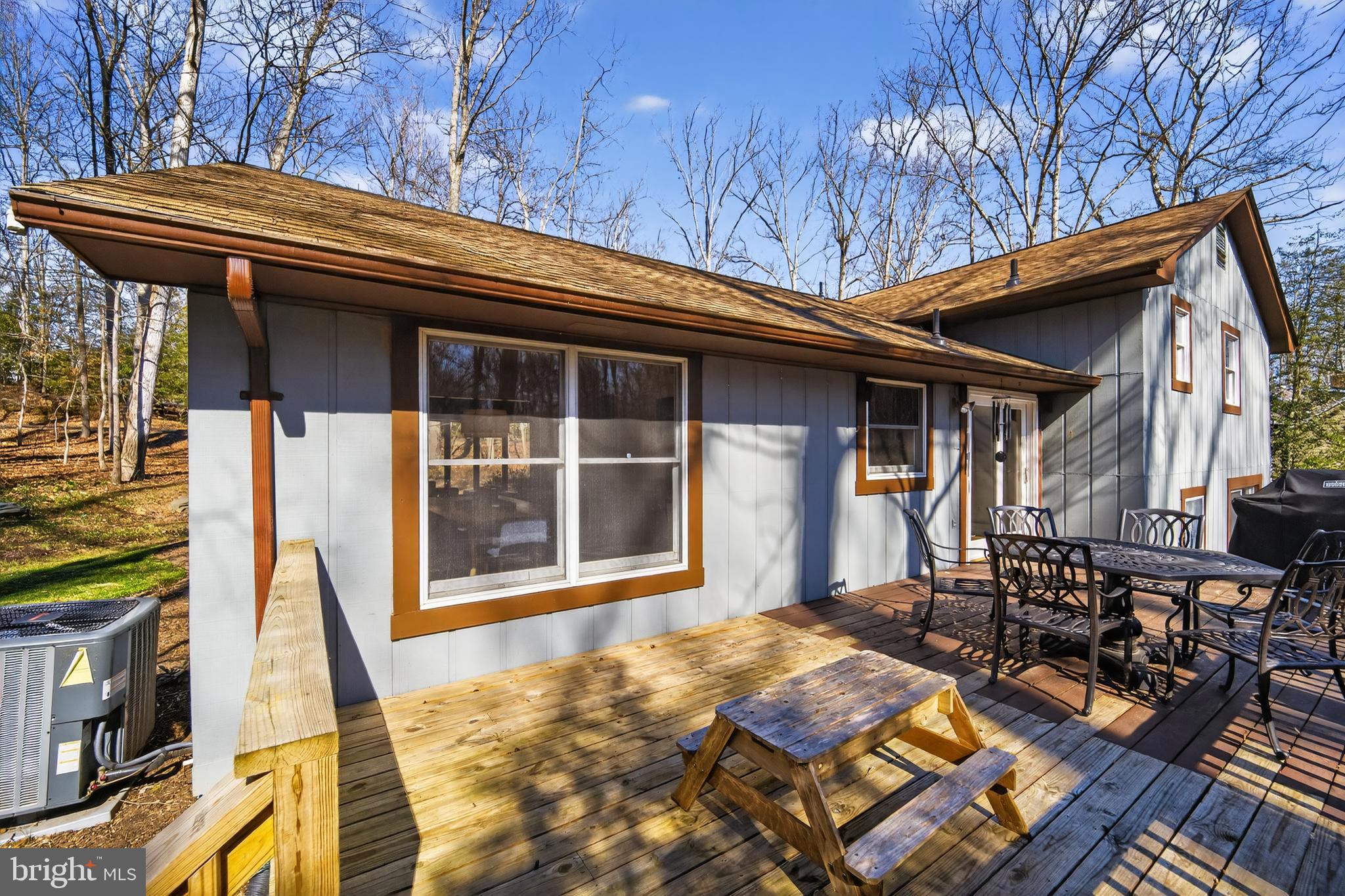 HARBOR HILLS - Residential