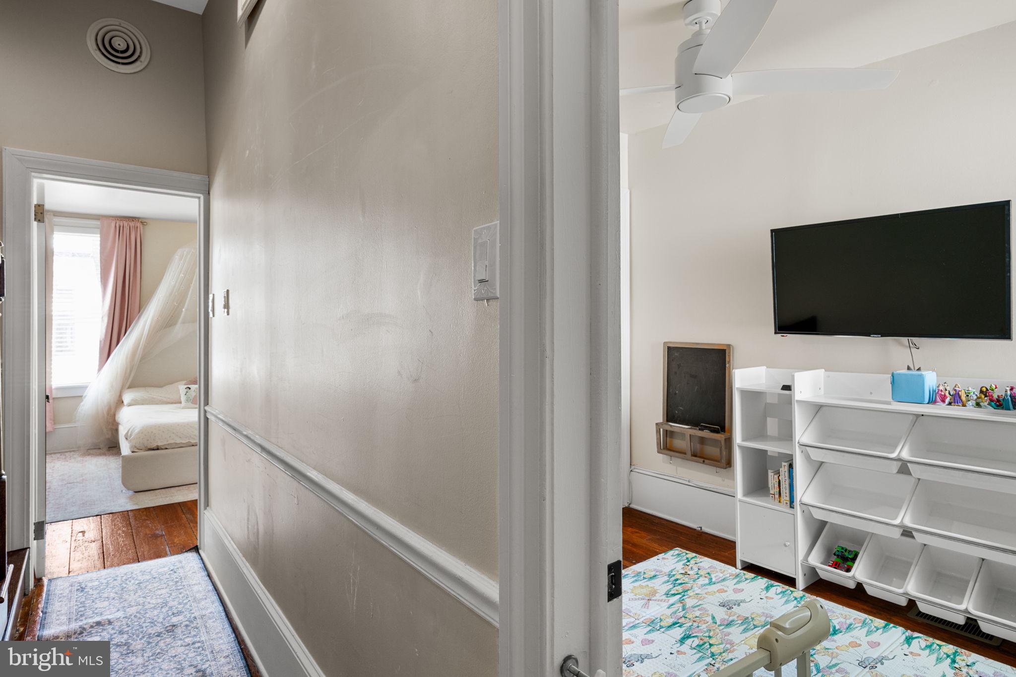 FAIRMOUNT - Residential