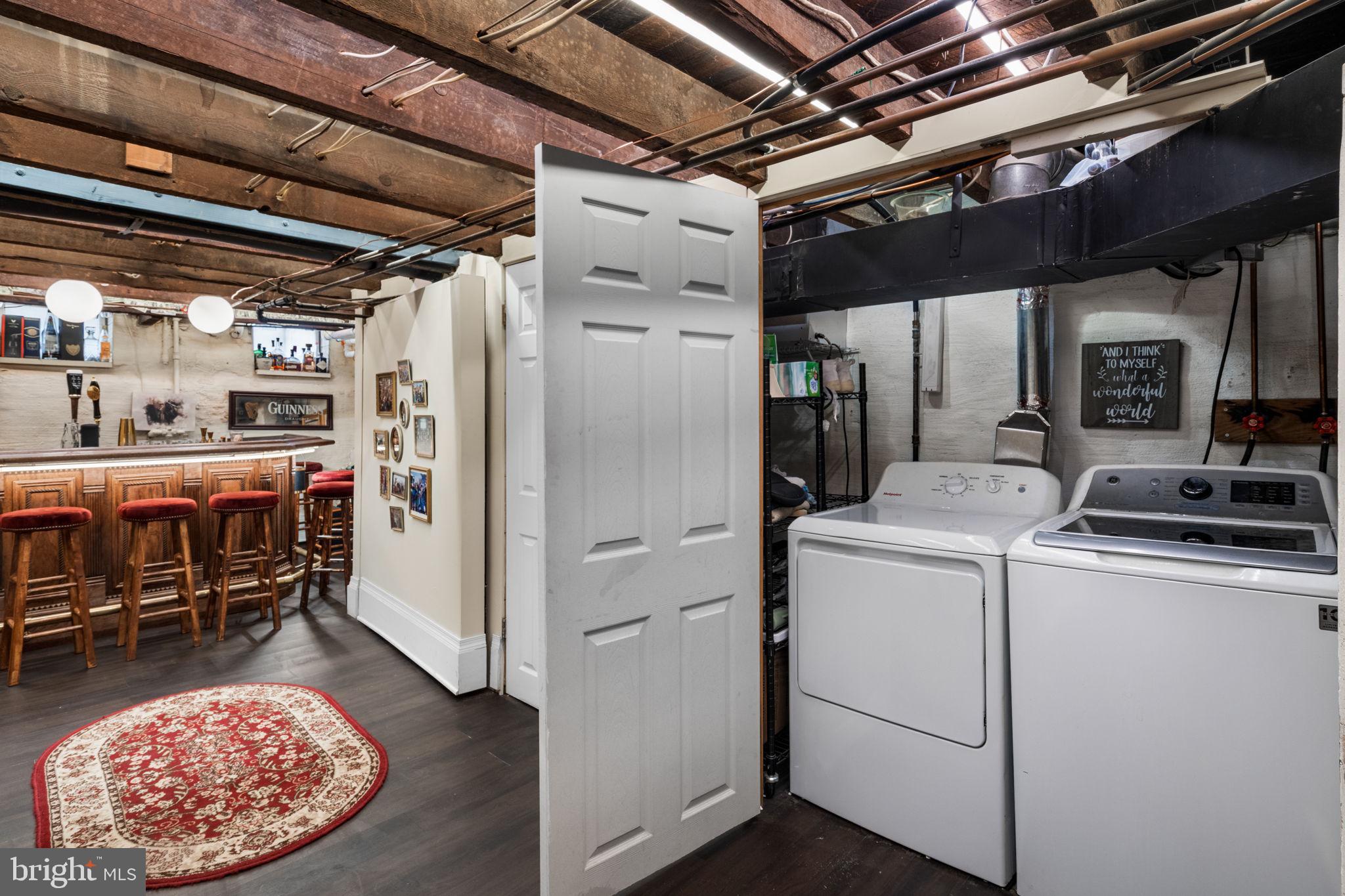 FAIRMOUNT - Residential