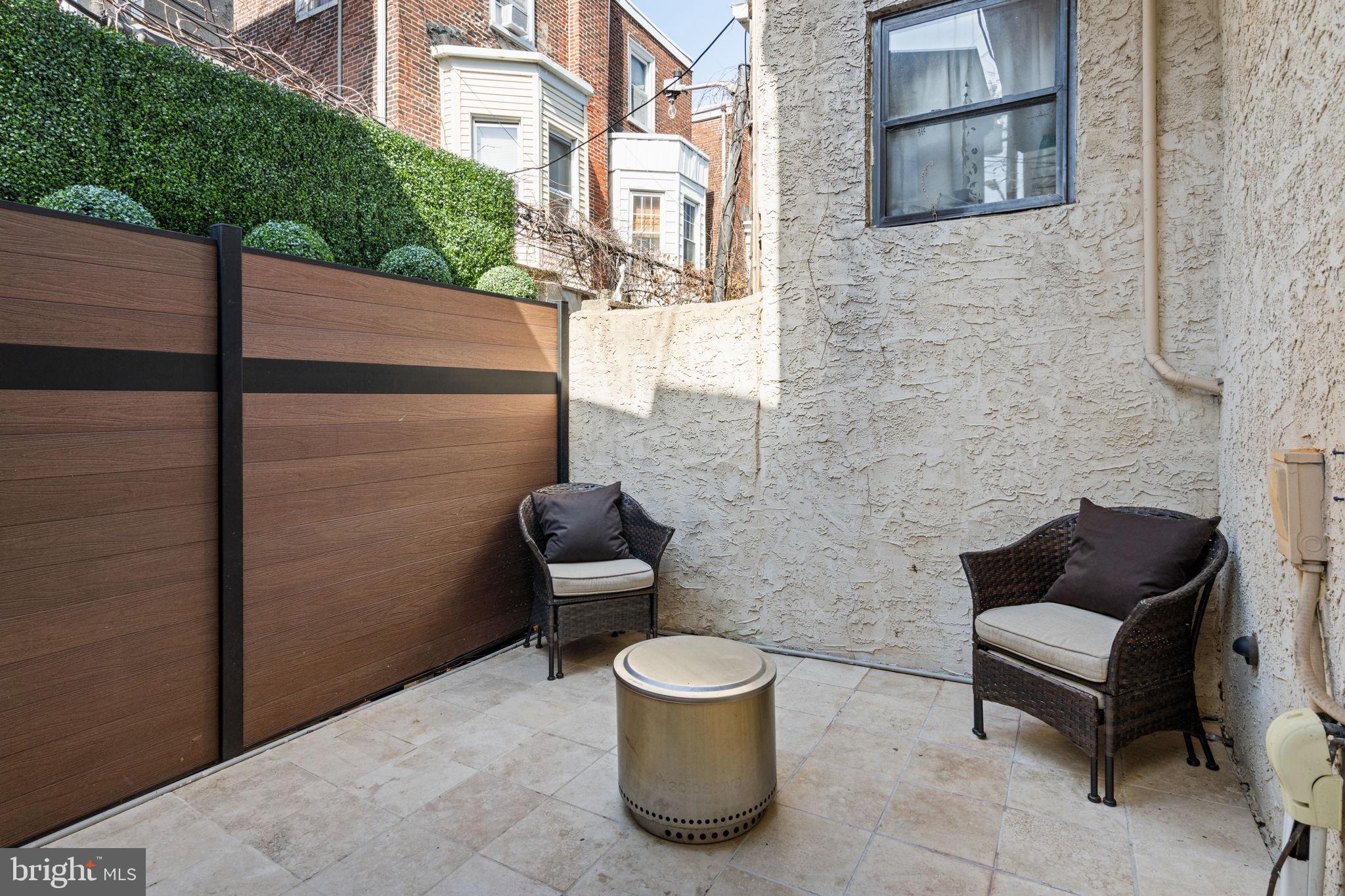 FAIRMOUNT - Residential