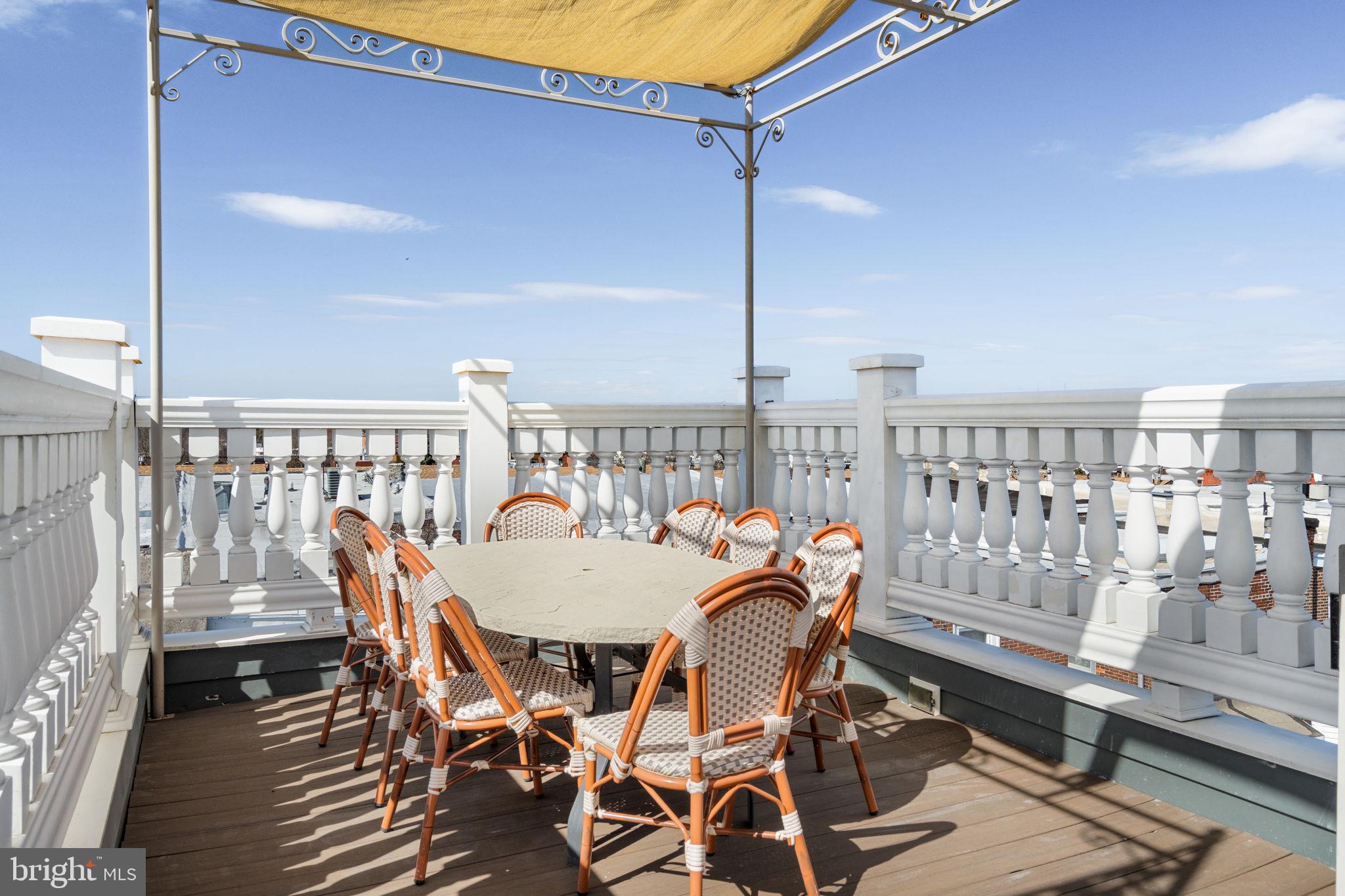 FAIRMOUNT - Residential