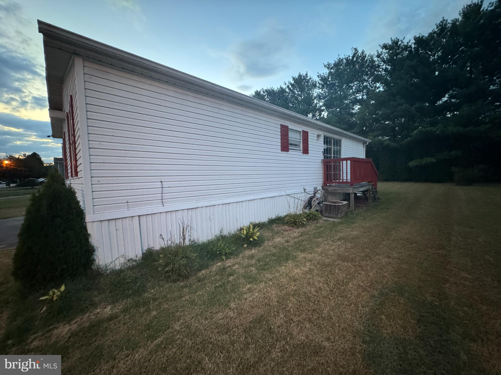 CHARLES TOWN - Residential