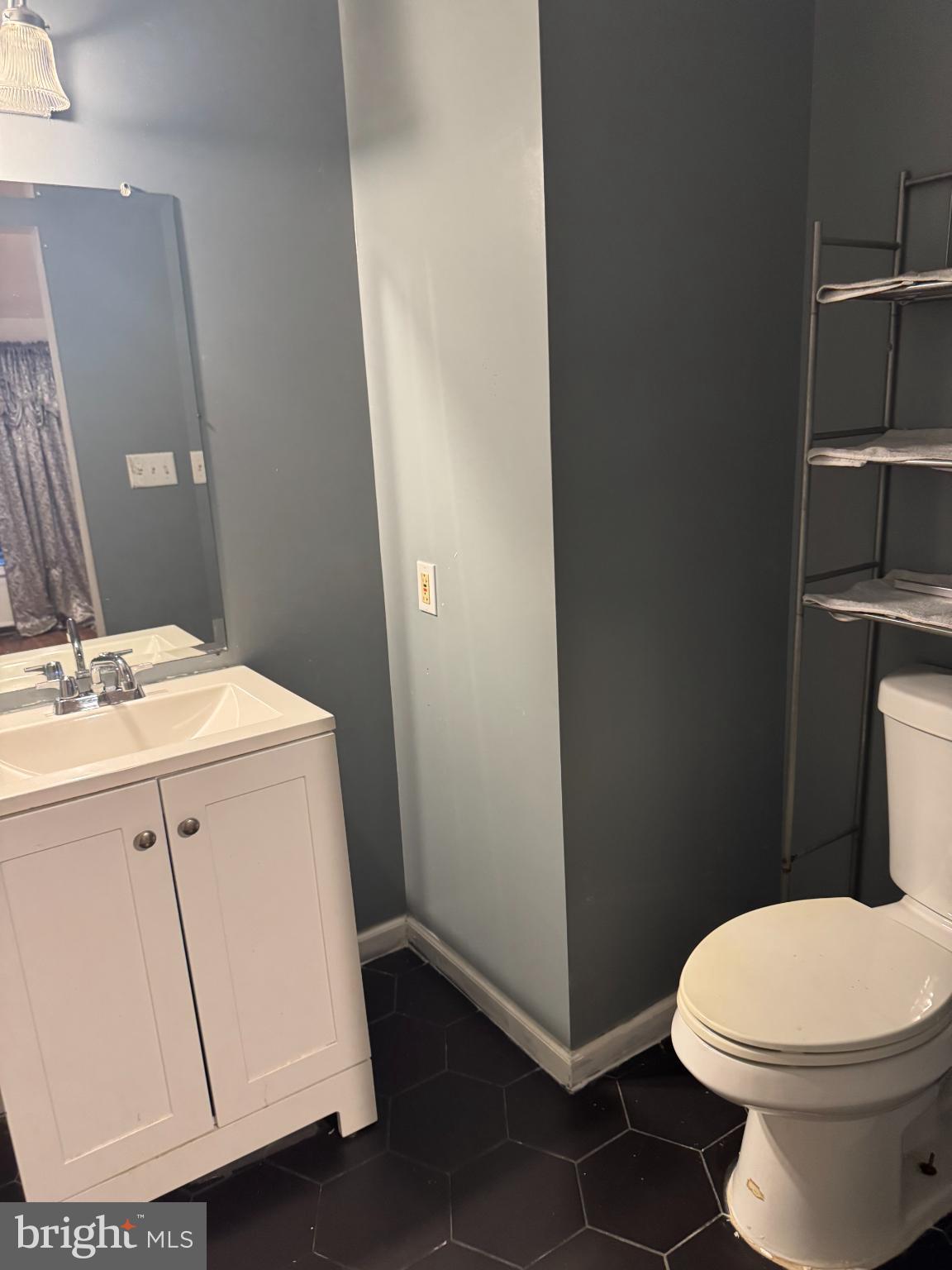 CHARLES TOWN - Residential