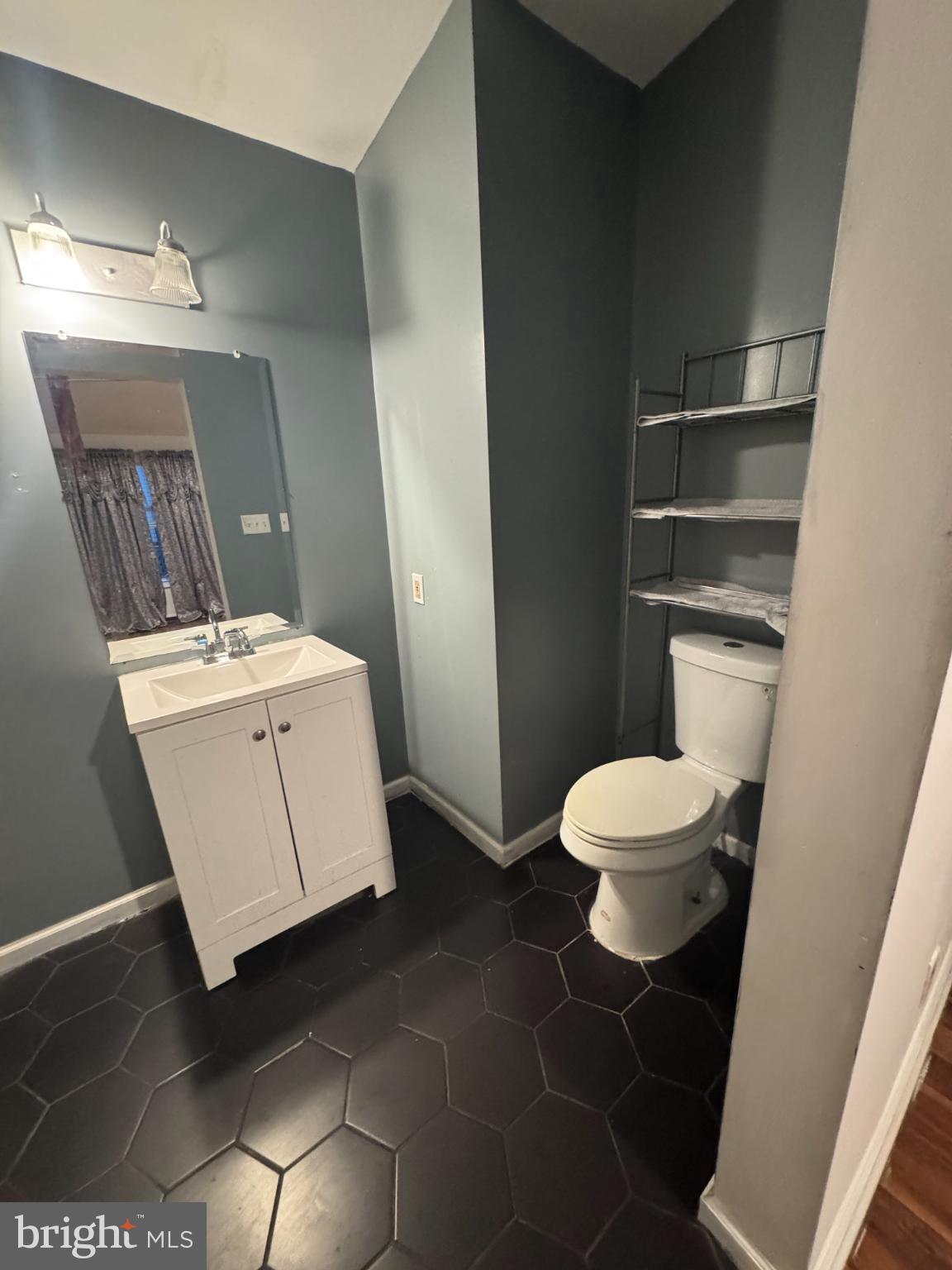 CHARLES TOWN - Residential