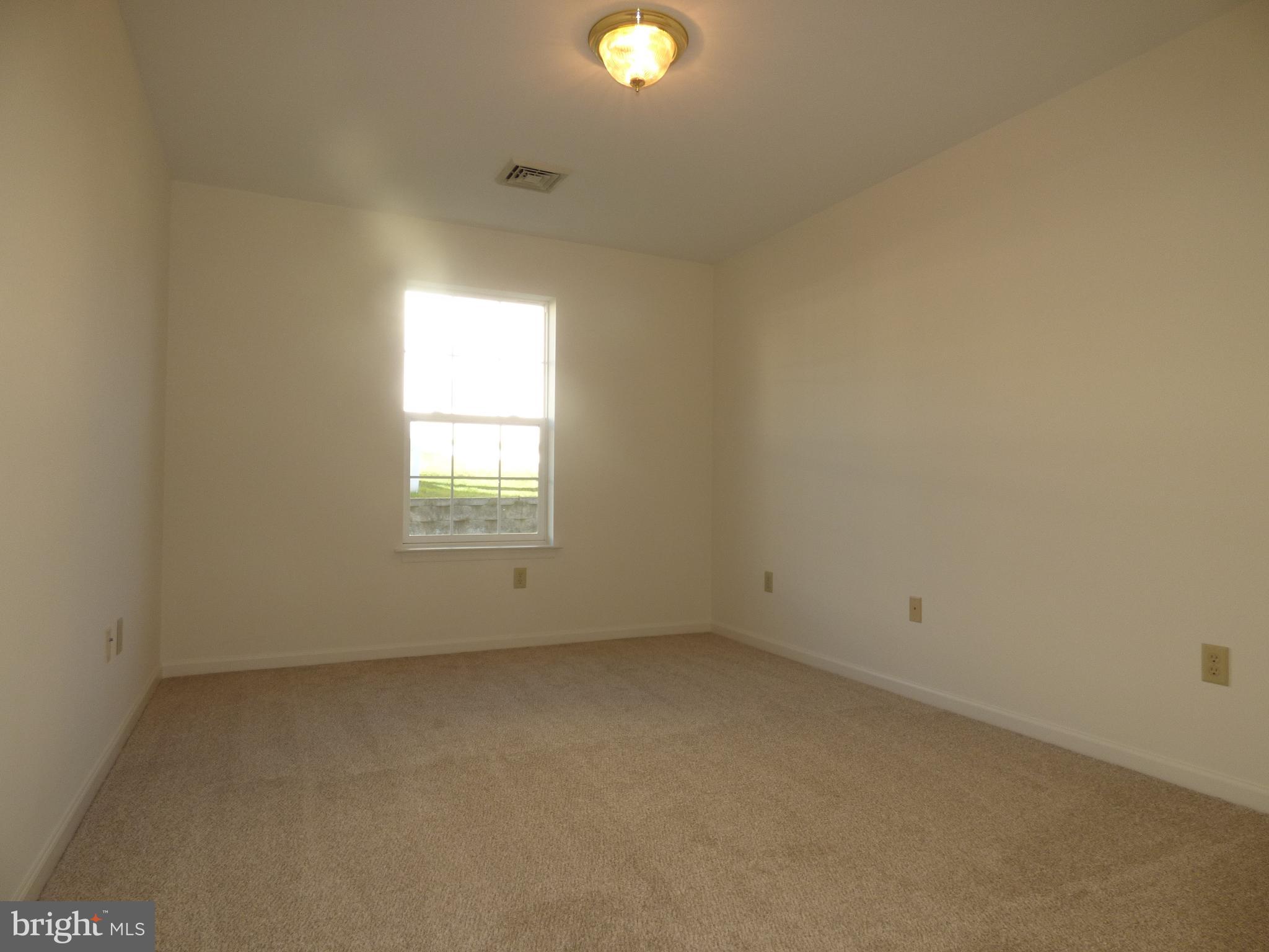 EQUINE MEADOWS - Residential
