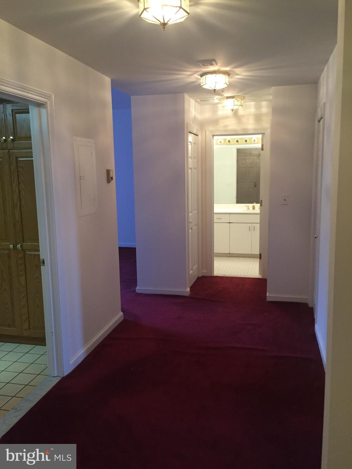 HARBOR COURT CONDOMINIUMS - Residential Lease