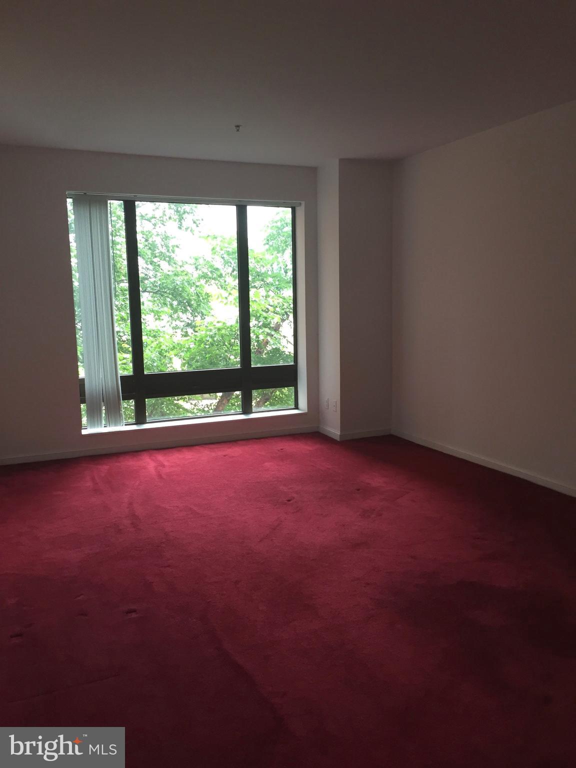 HARBOR COURT CONDOMINIUMS - Residential Lease