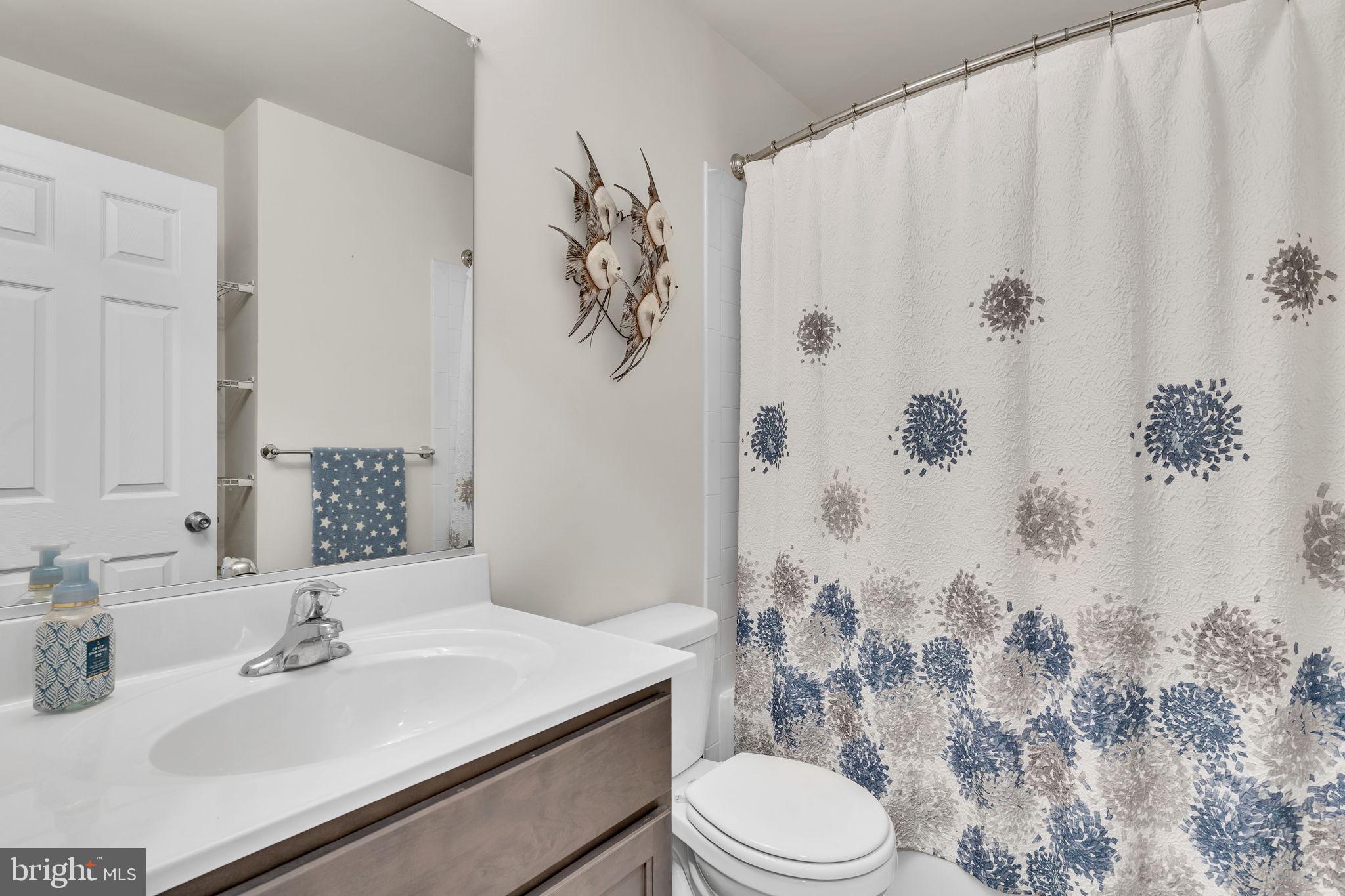 MEADE'S CROSSING - Residential