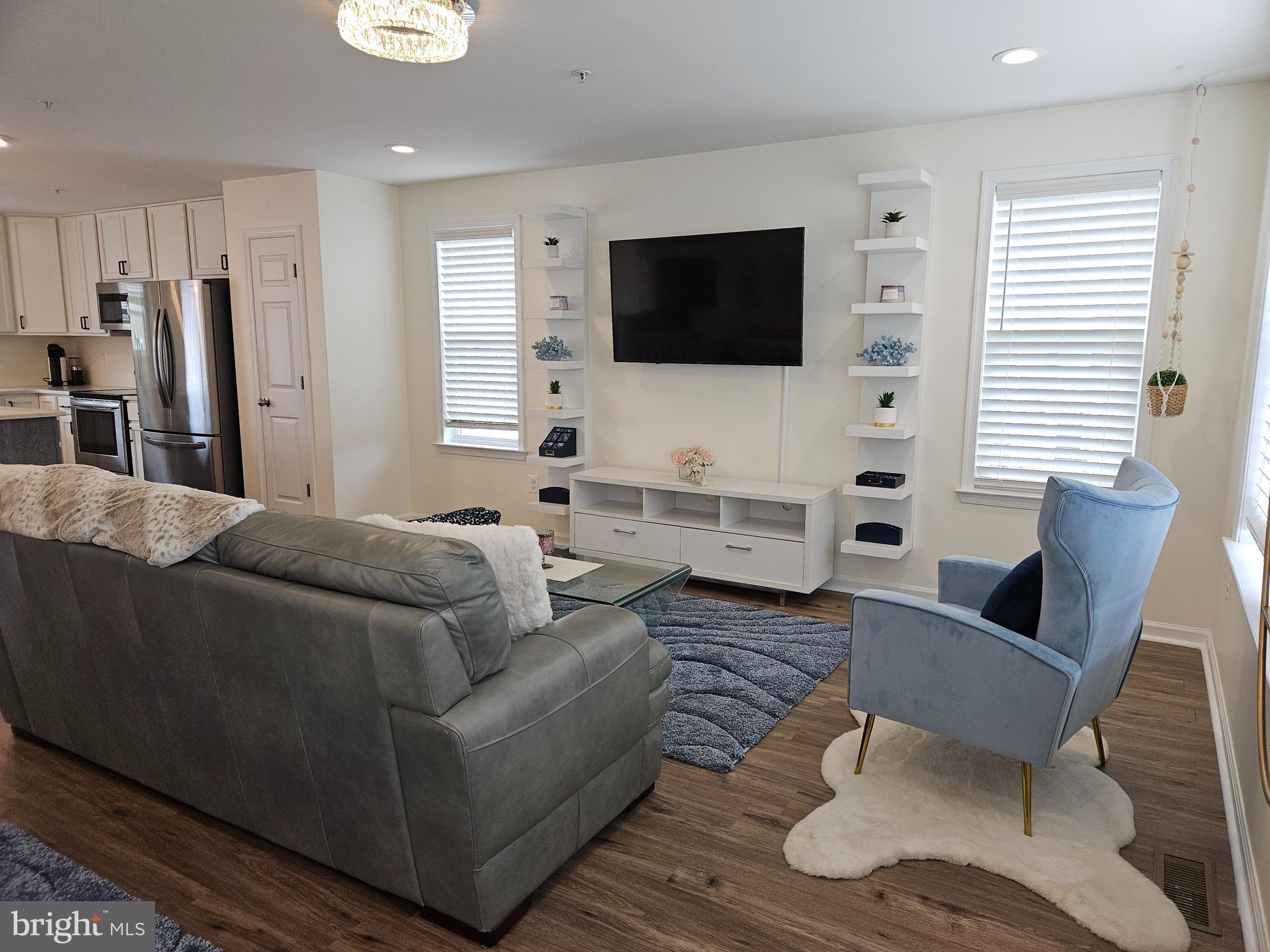 MEADE'S CROSSING - Residential