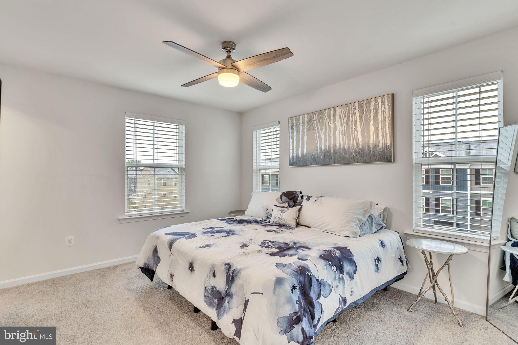 MEADE'S CROSSING - Residential