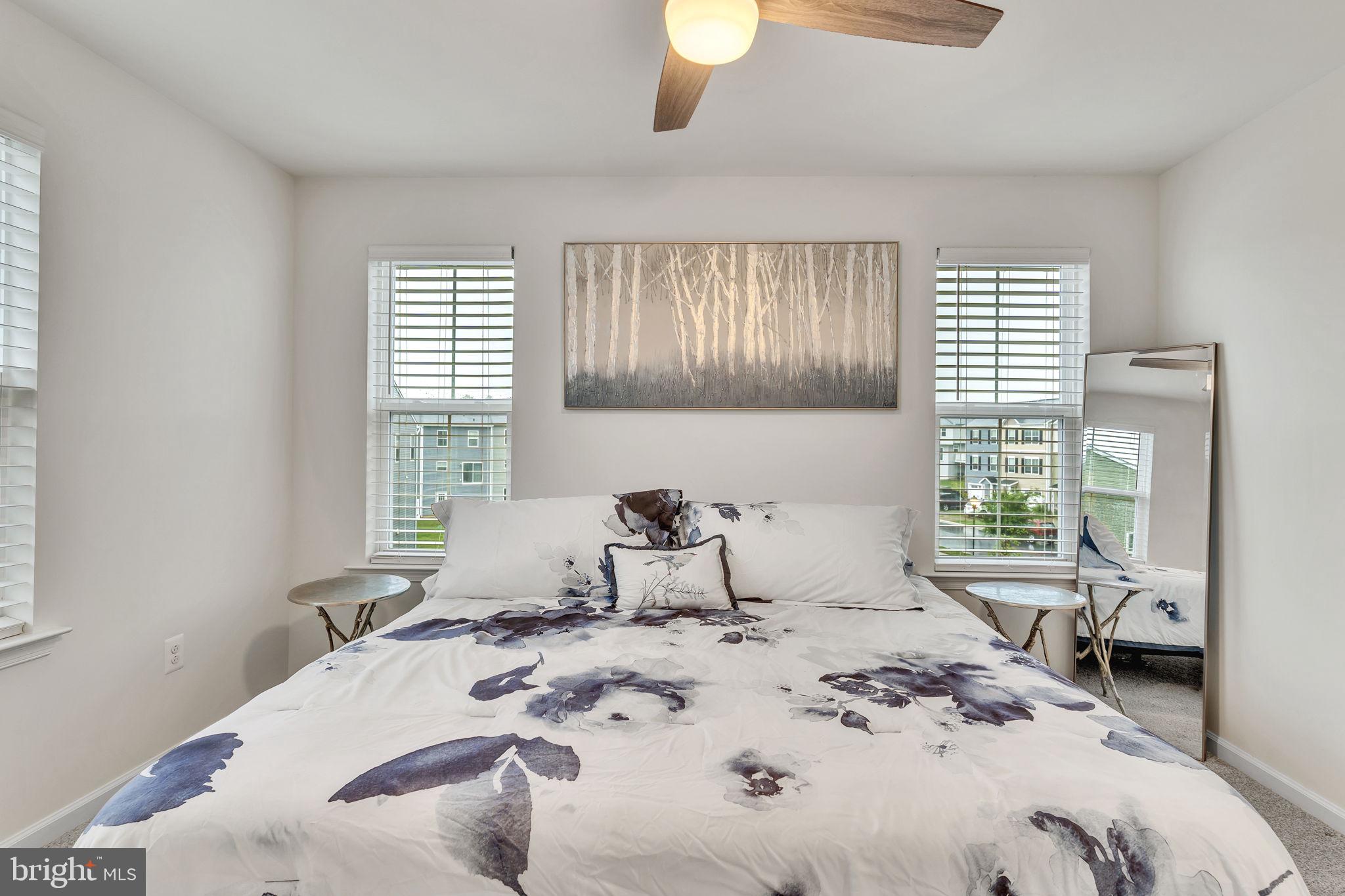 MEADE'S CROSSING - Residential