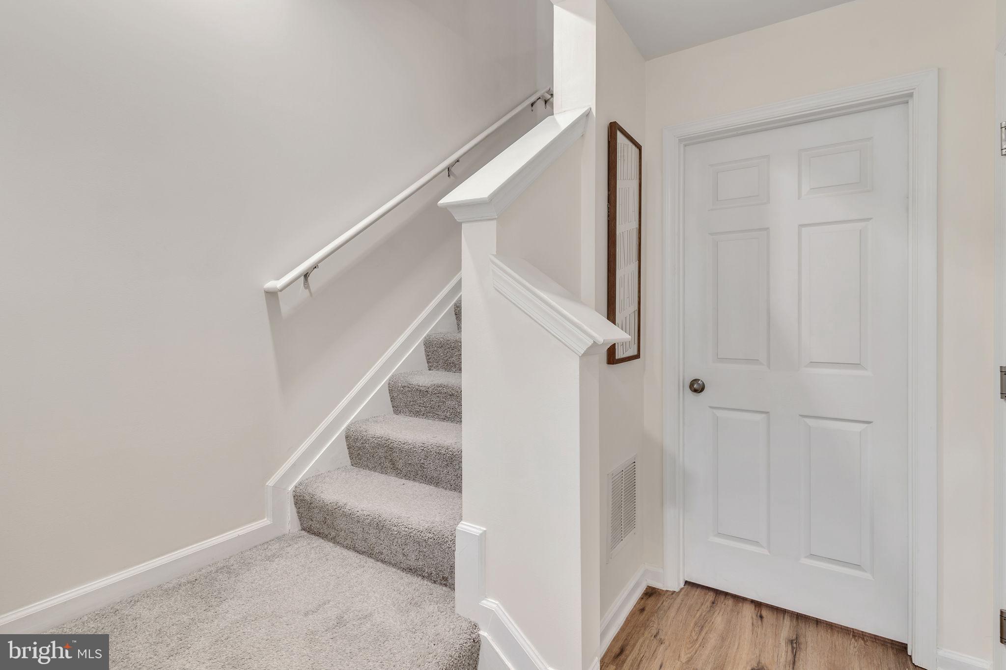 MEADE'S CROSSING - Residential