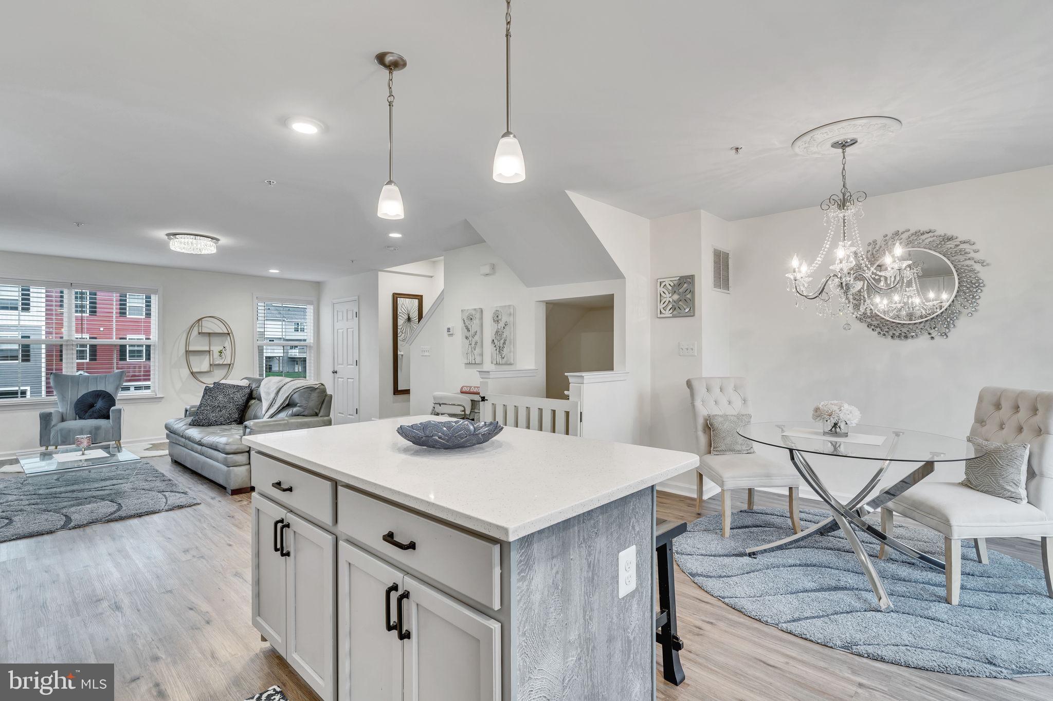 MEADE'S CROSSING - Residential