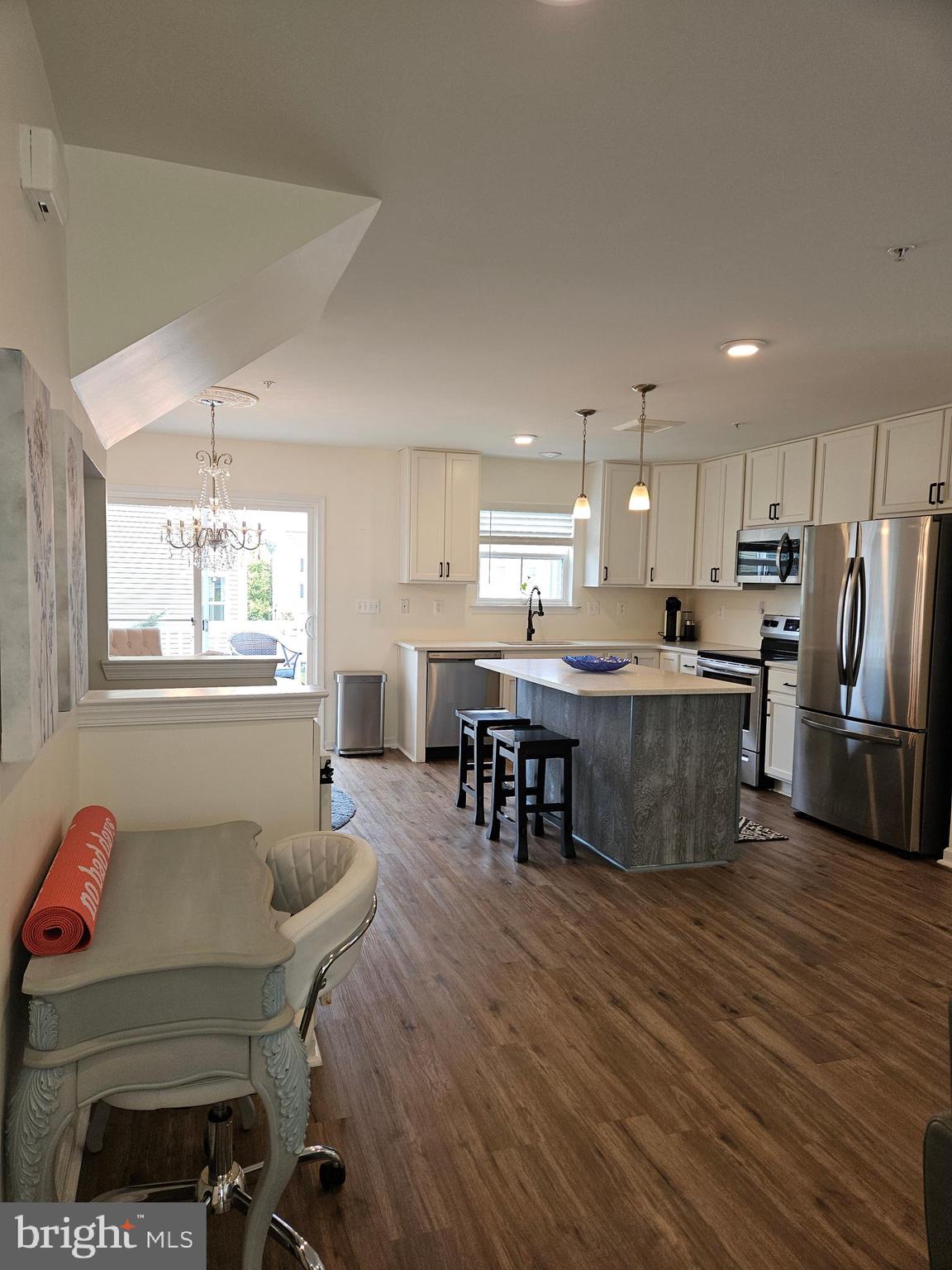 MEADE'S CROSSING - Residential