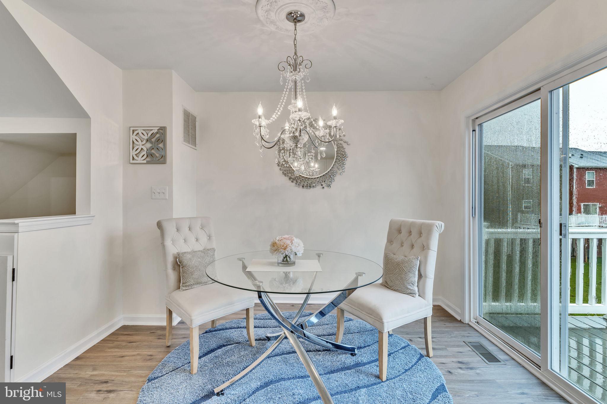 MEADE'S CROSSING - Residential