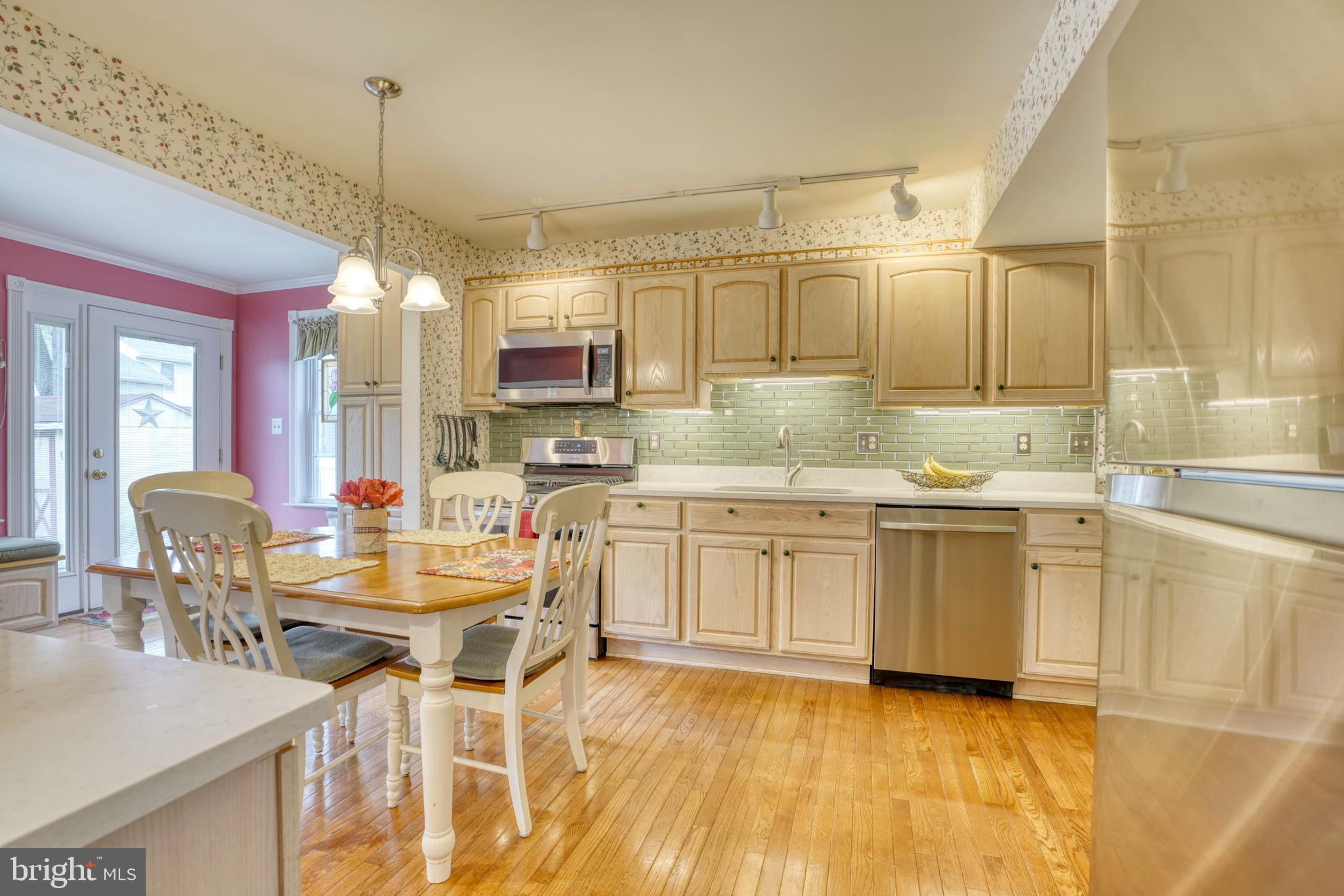 BROOKHURST - Residential