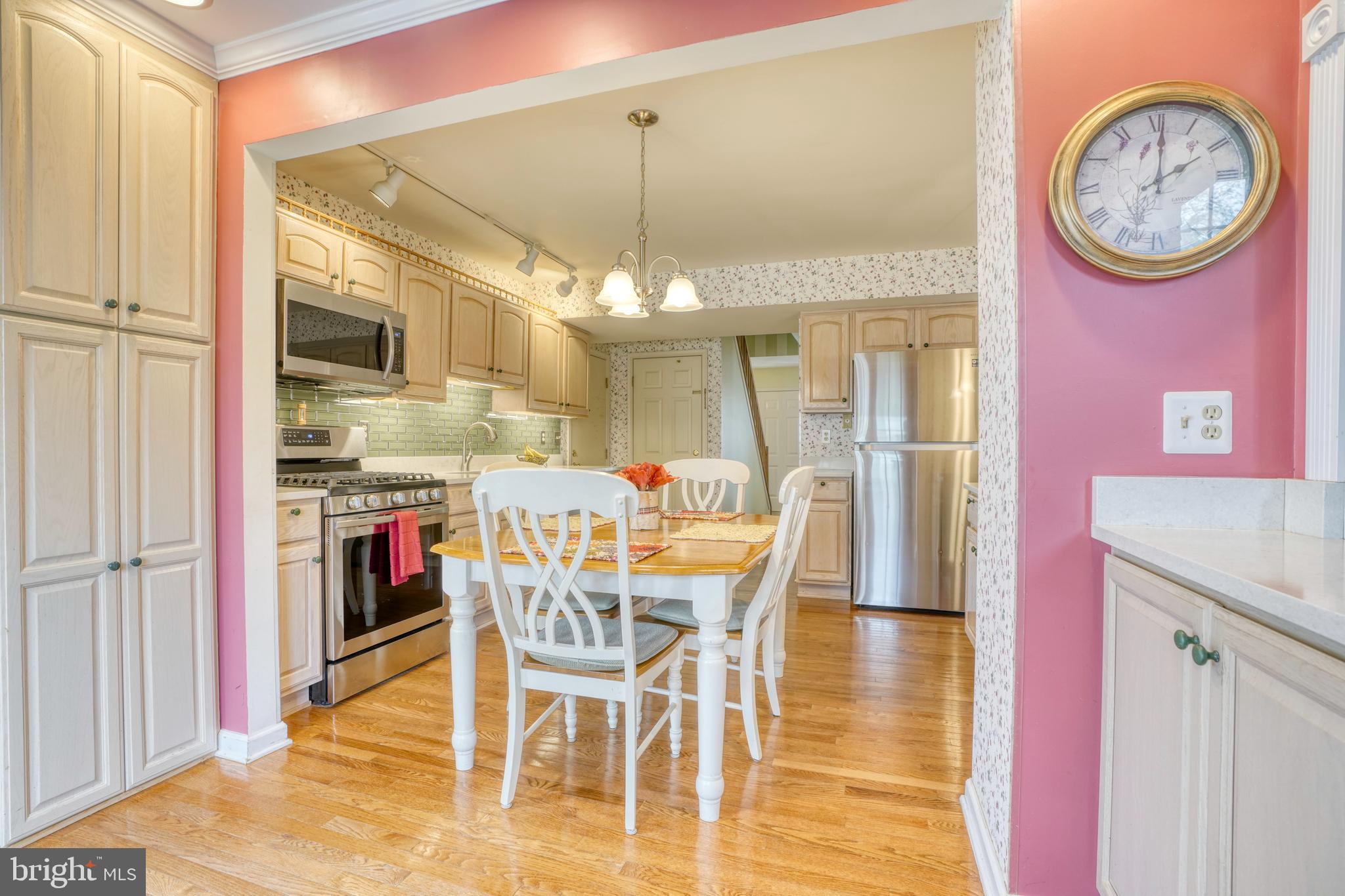 BROOKHURST - Residential