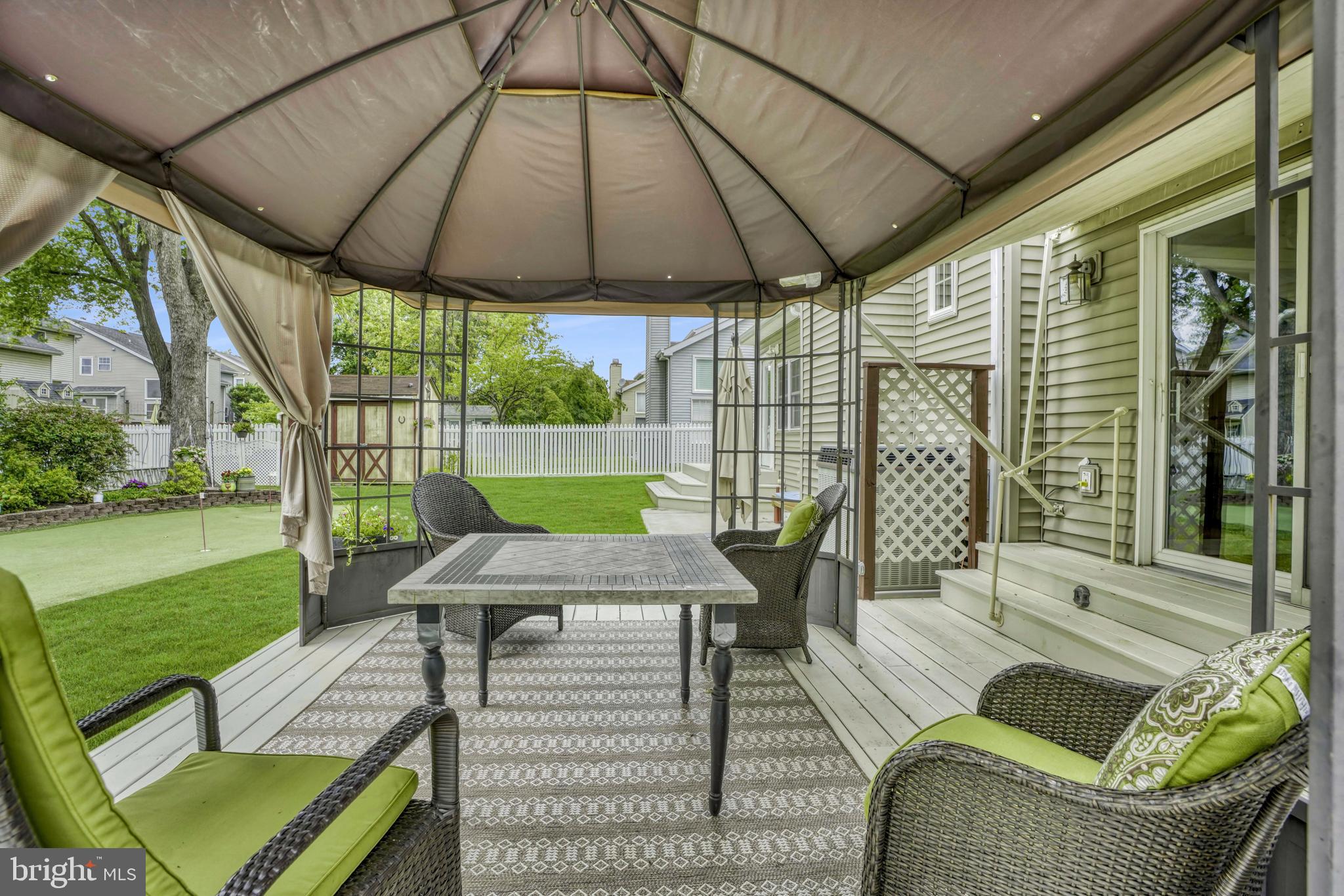 BROOKHURST - Residential