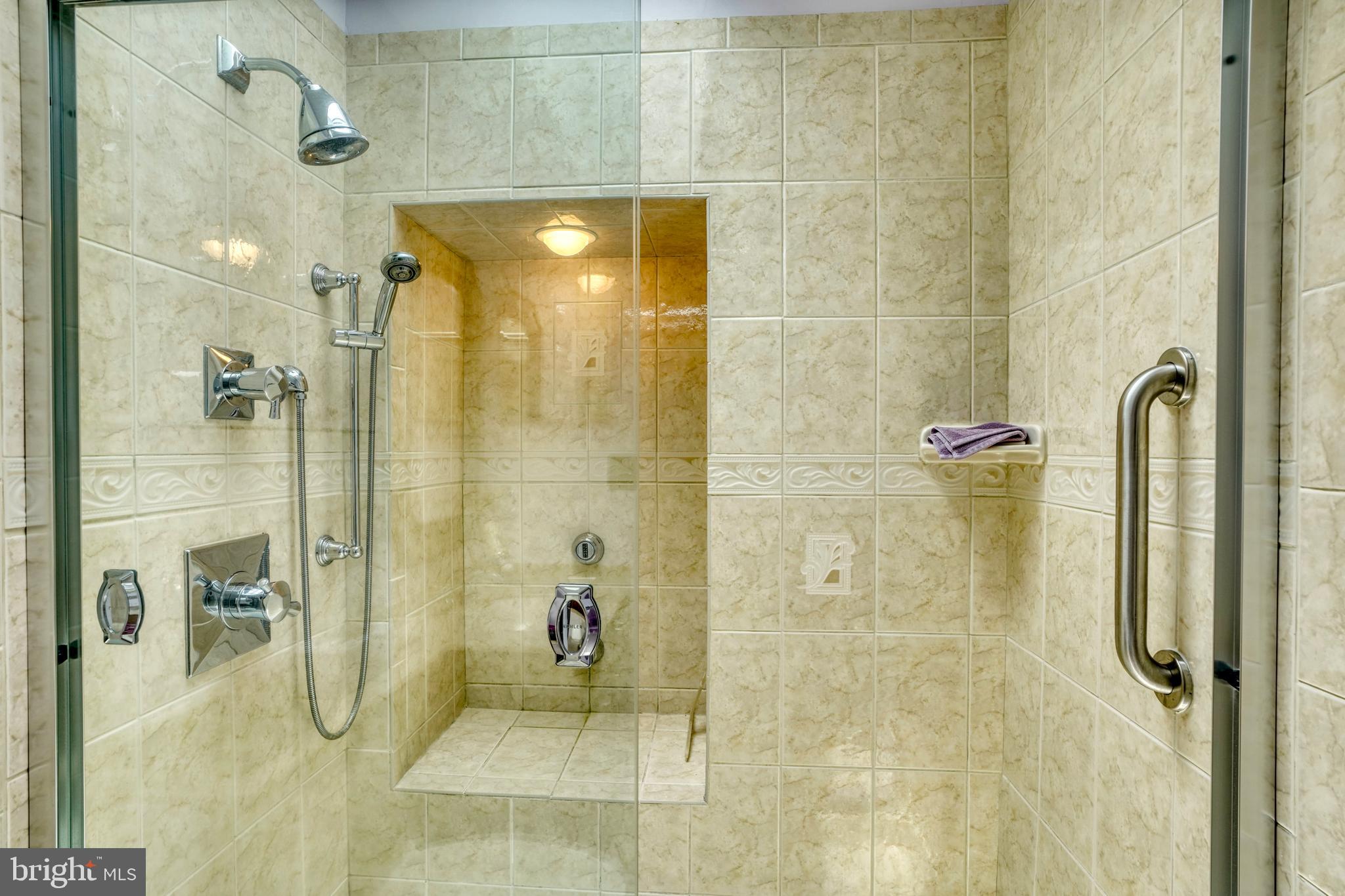 BROOKHURST - Residential