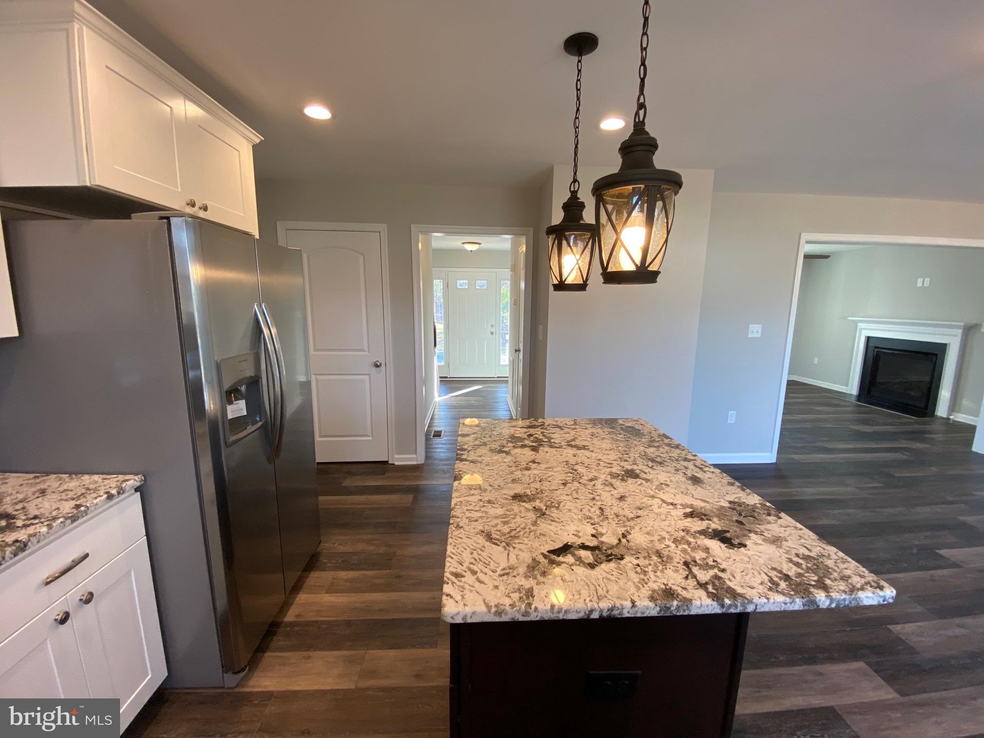 PRENTISS POINT - Residential