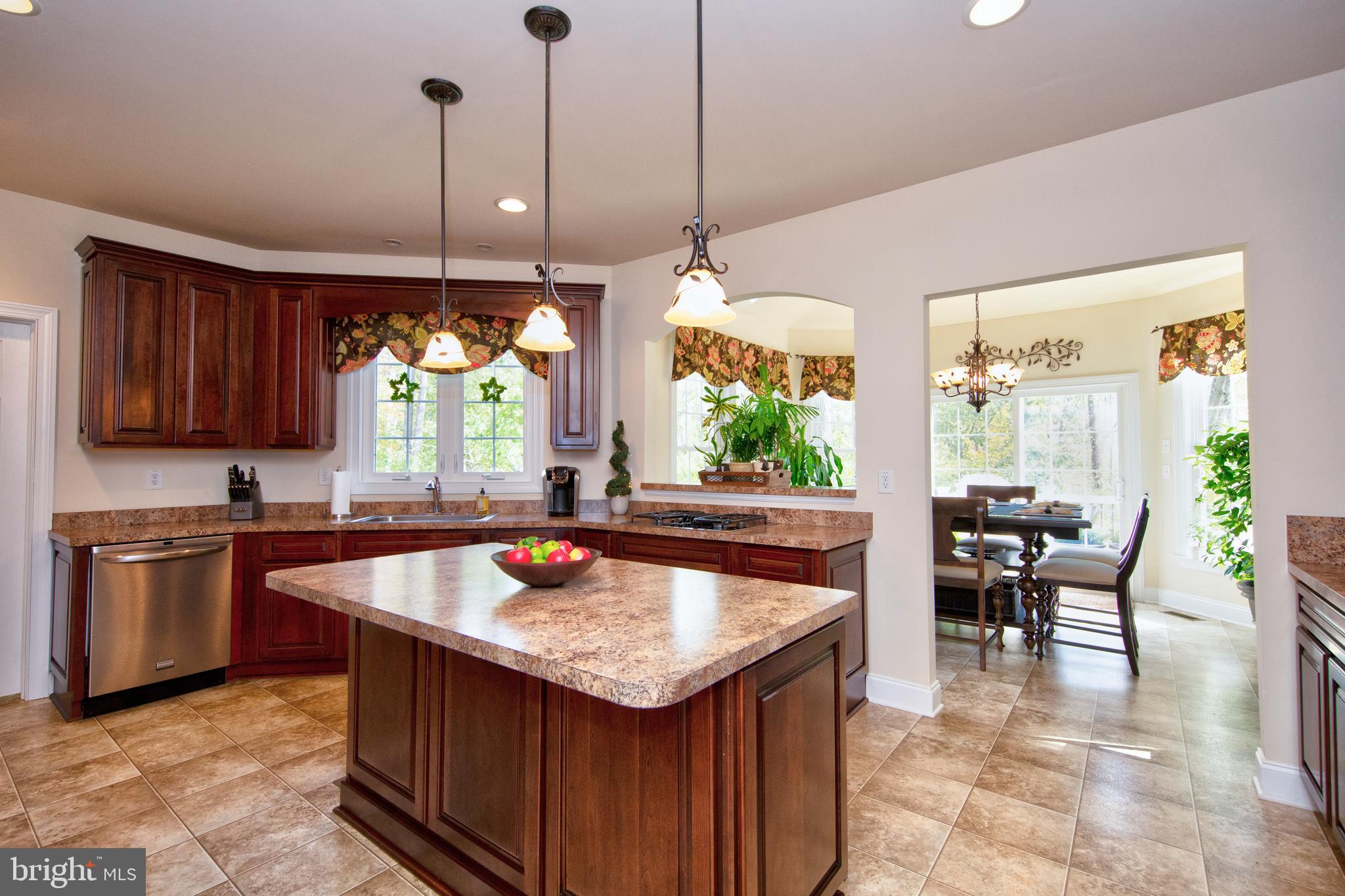 VINE HILL ESTATES - Residential