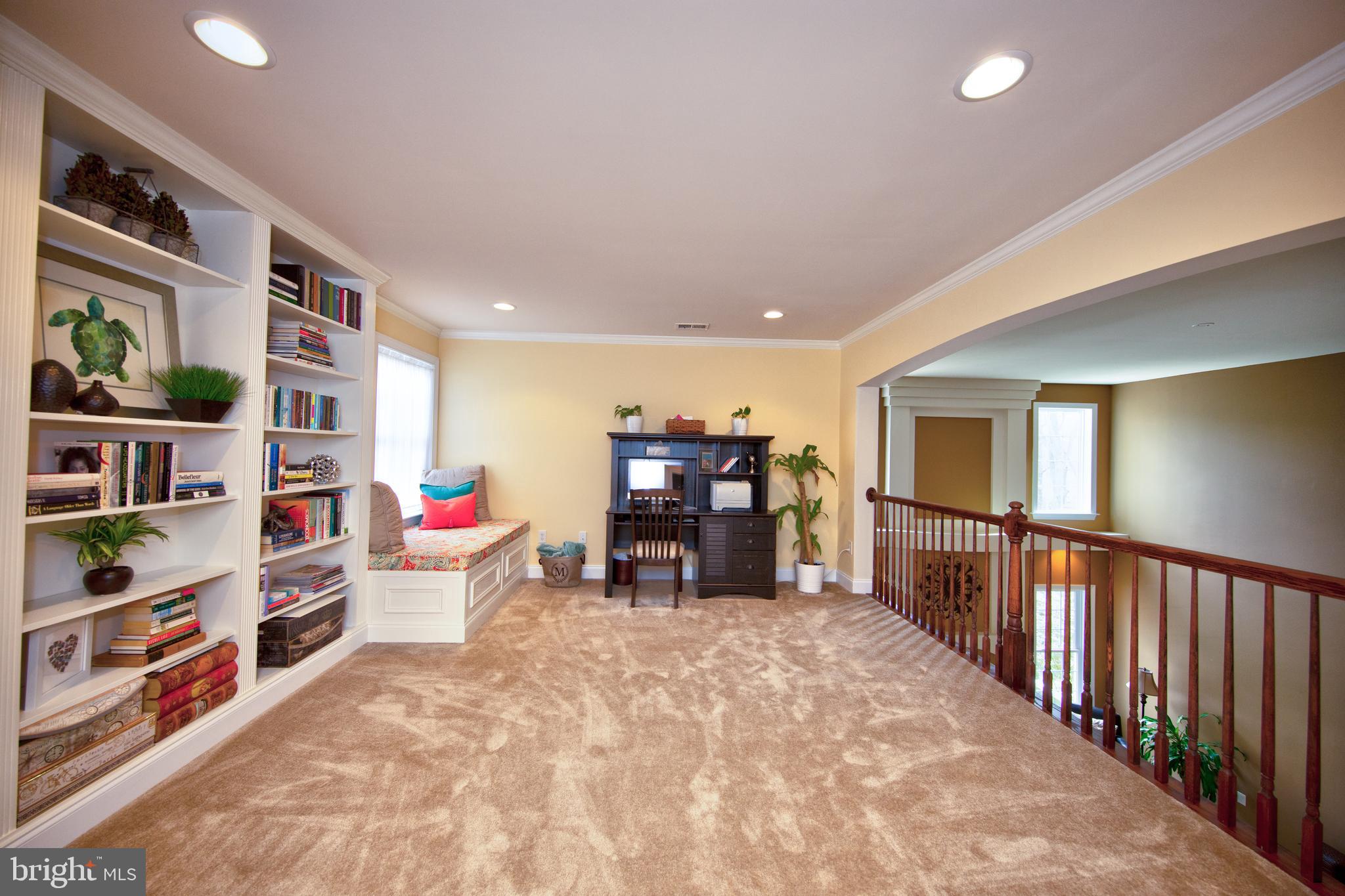 VINE HILL ESTATES - Residential