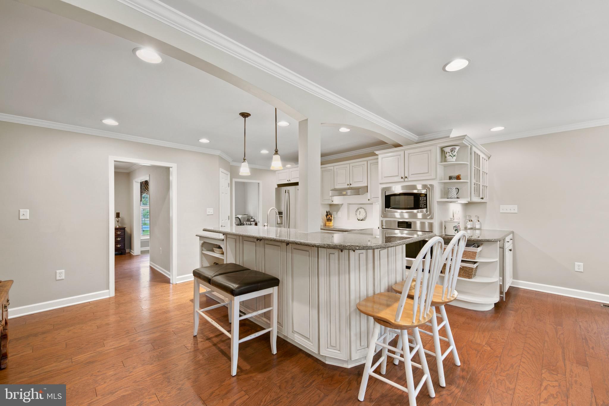 GOLF CLUB SHORES III - Residential