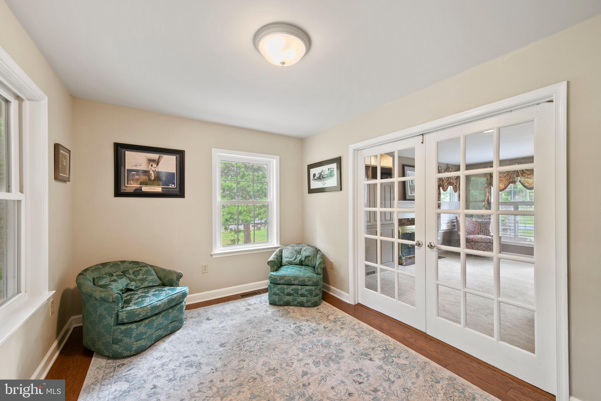 GOLF CLUB SHORES III - Residential