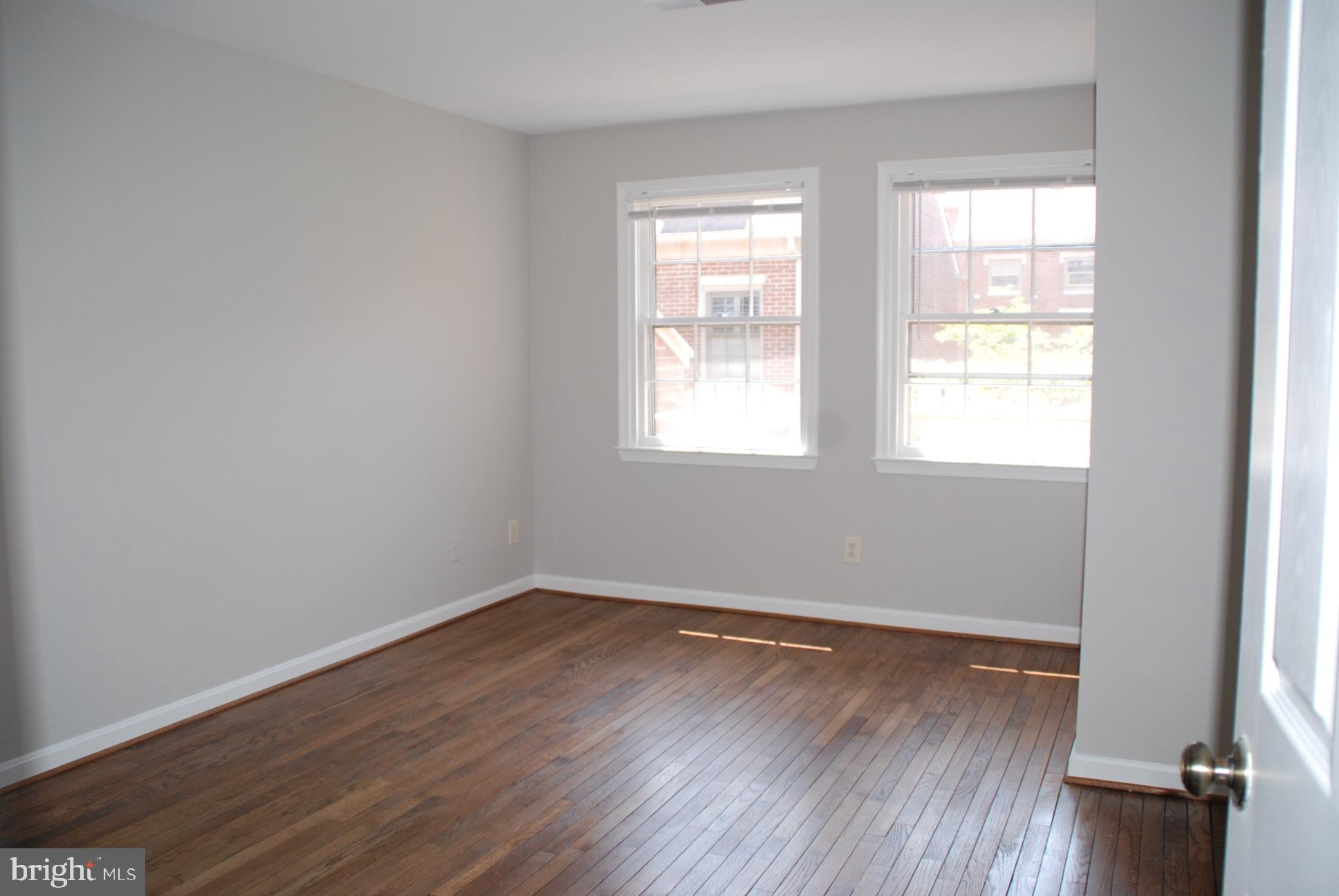 WASHINGTON SQUARE - Residential Lease