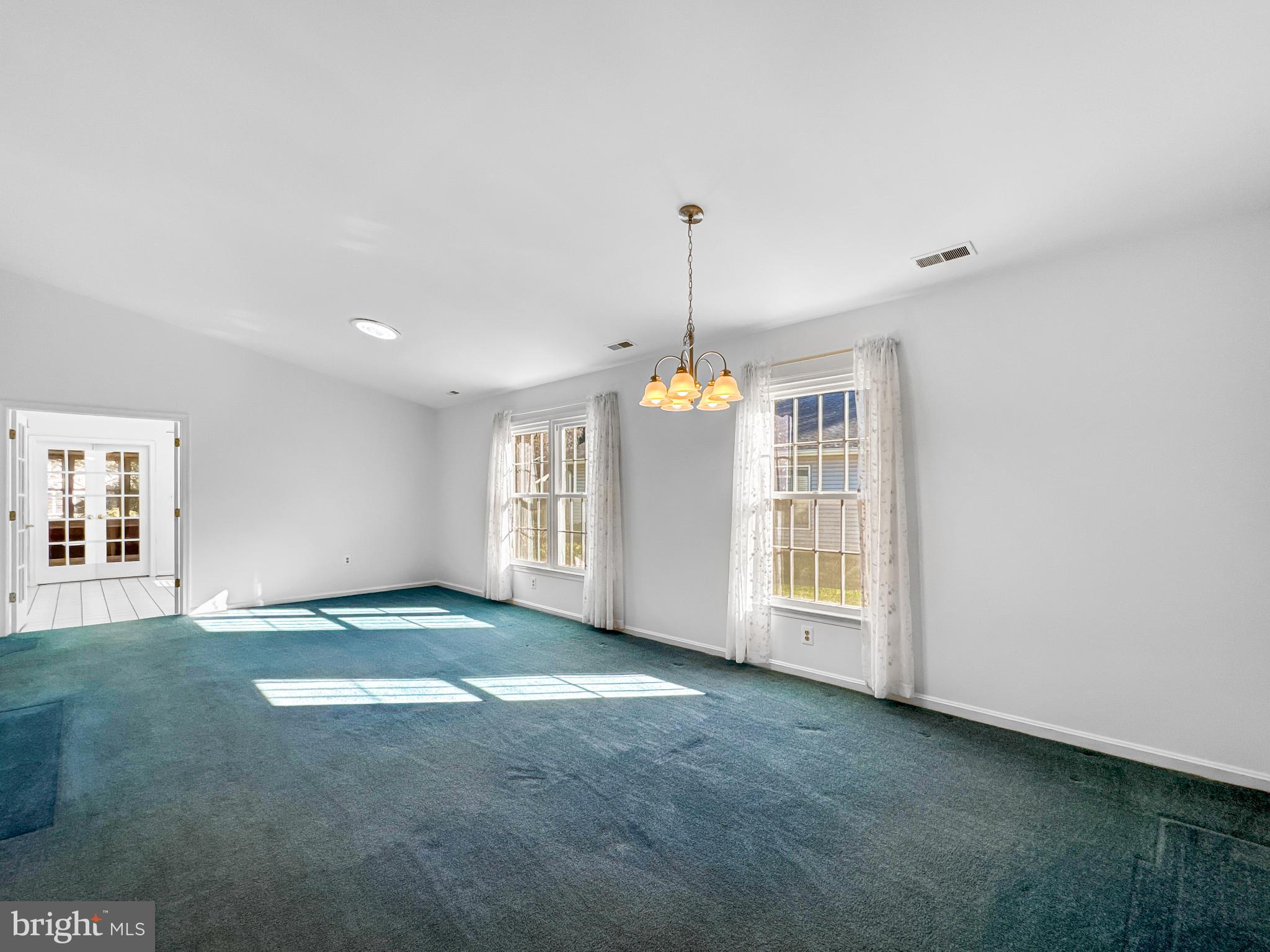 HERITAGE HARBOUR - Residential