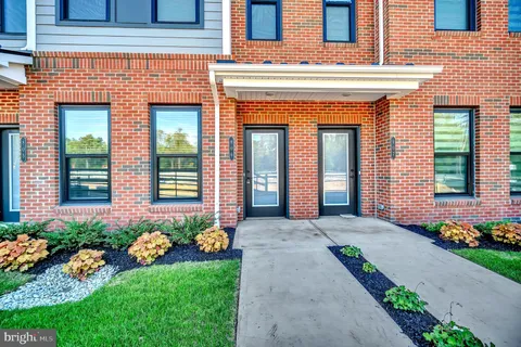 806 Shay Ct, Princeton Junction, NJ MLS: NJME2056072