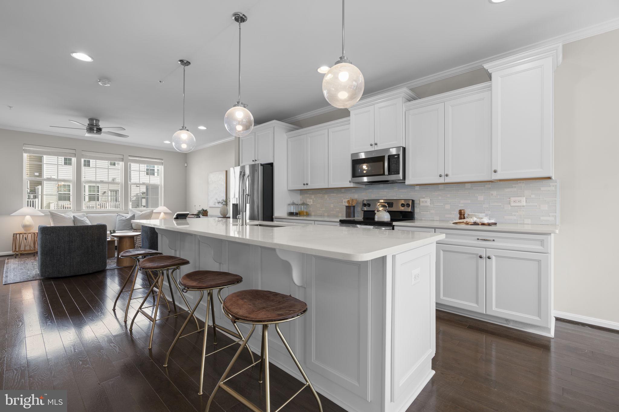 5452 BRISTOL GREEN WAY