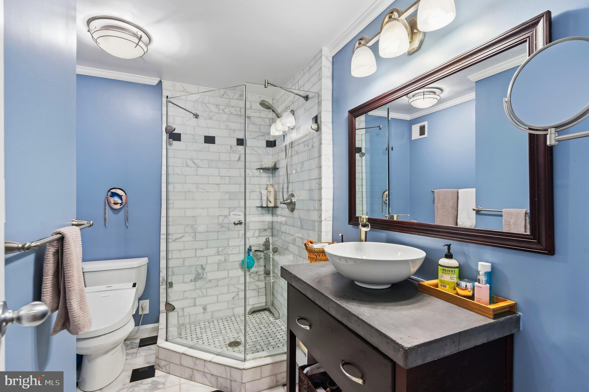 RESTON - Residential