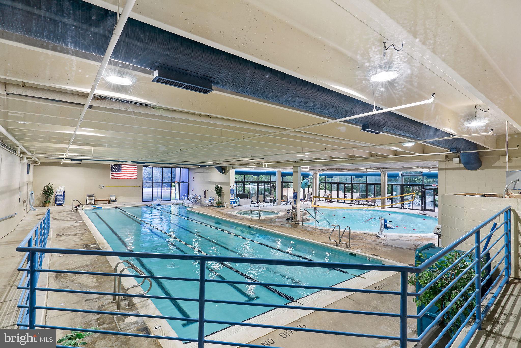 LEISURE WORLD - Residential