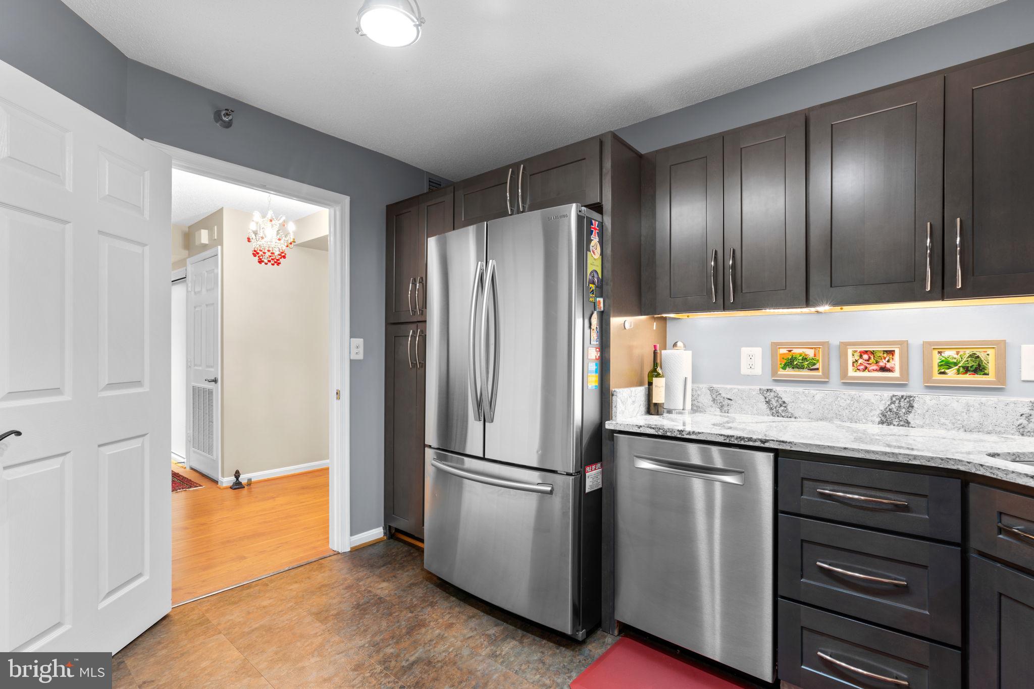 LEISURE WORLD - Residential