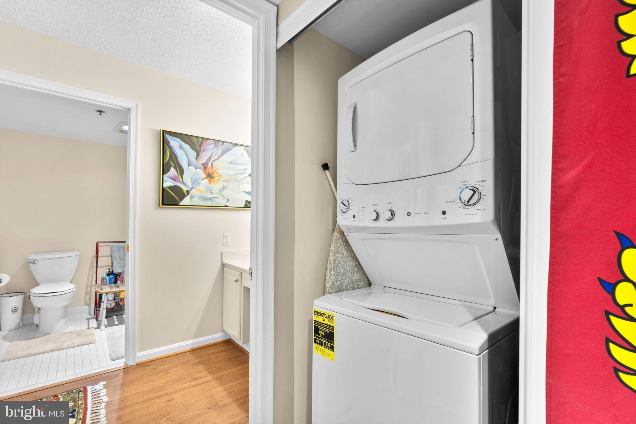 LEISURE WORLD - Residential