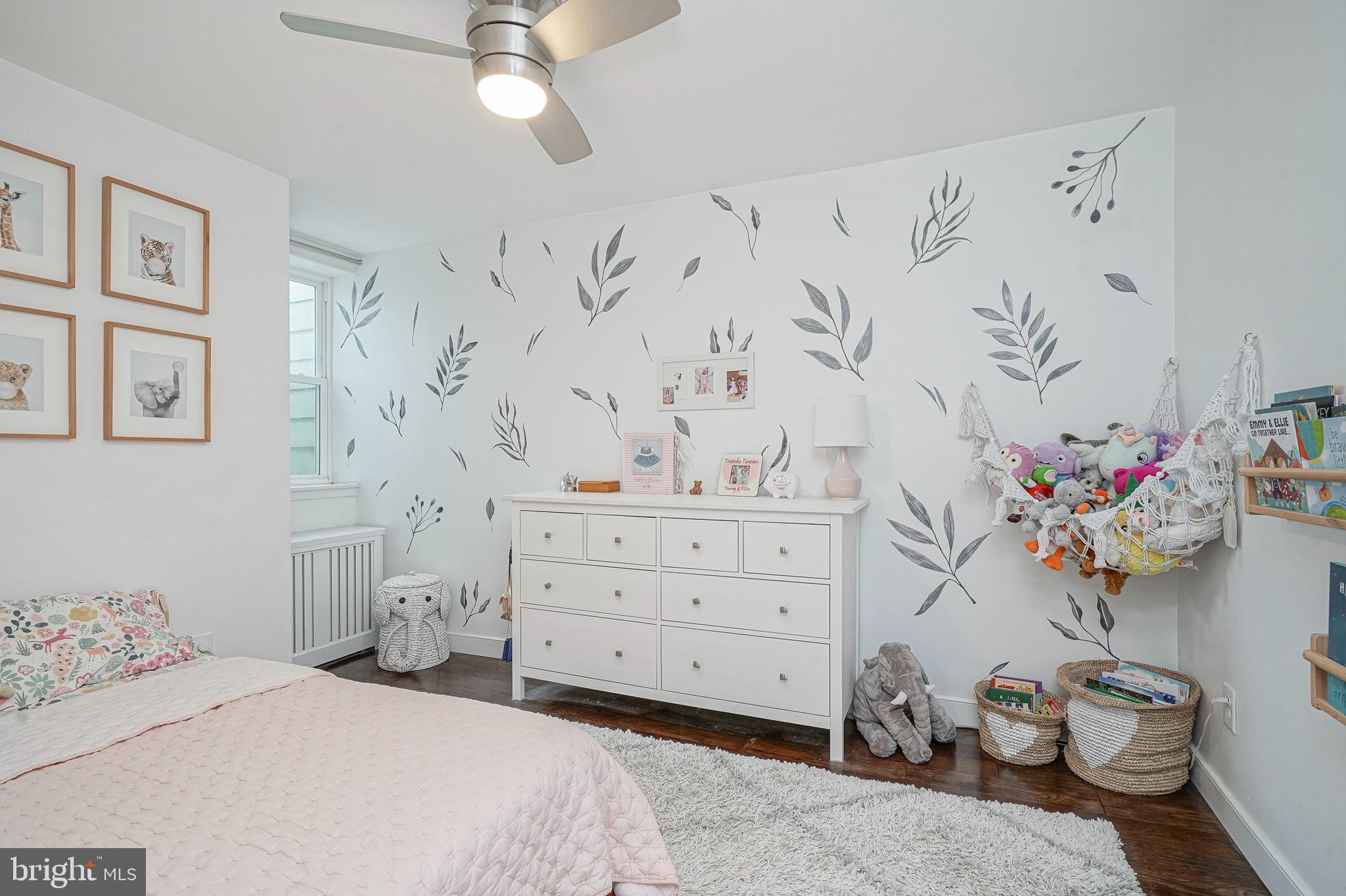 GIRARD ESTATES - Residential Lease