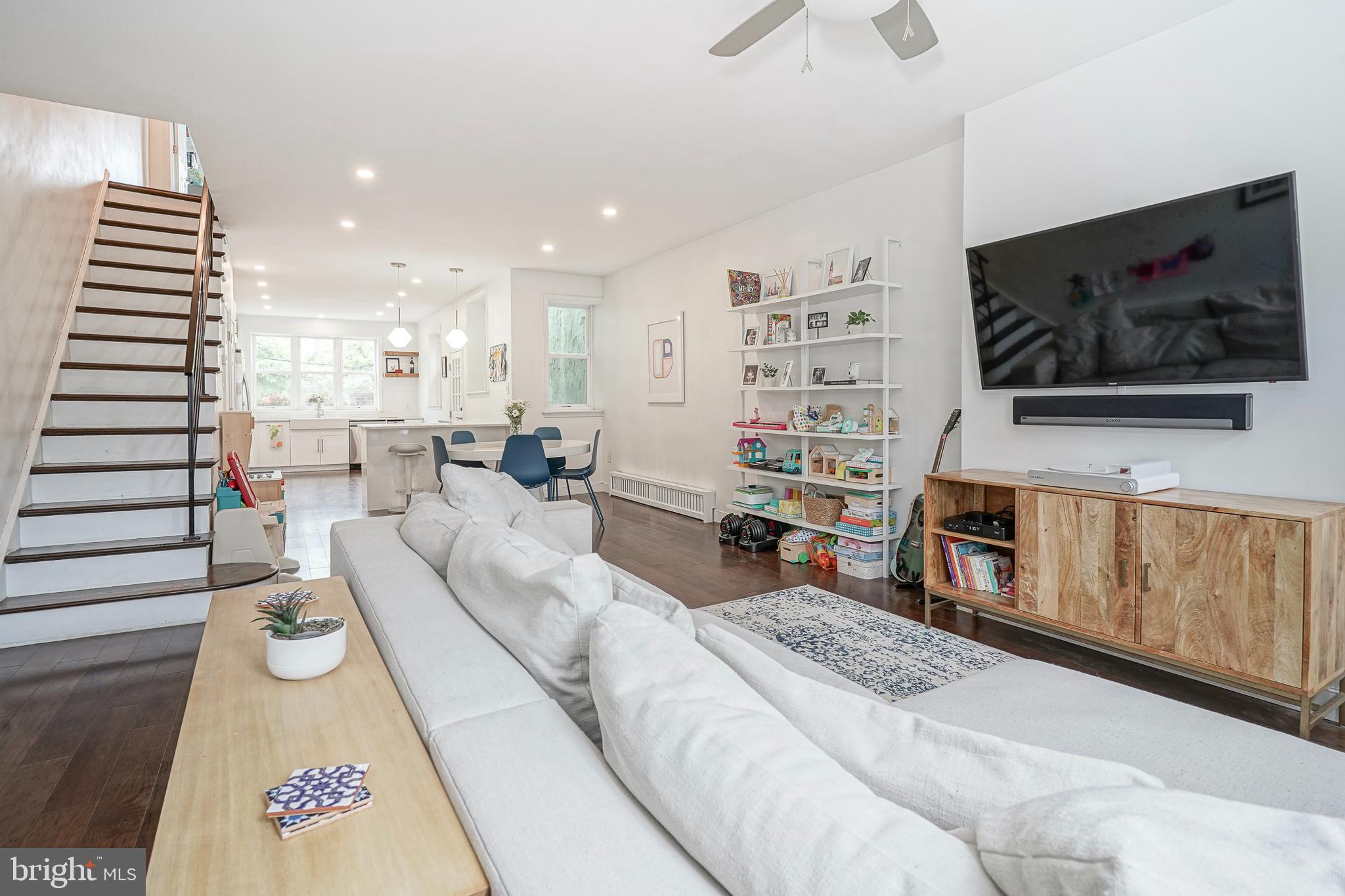 GIRARD ESTATES - Residential Lease