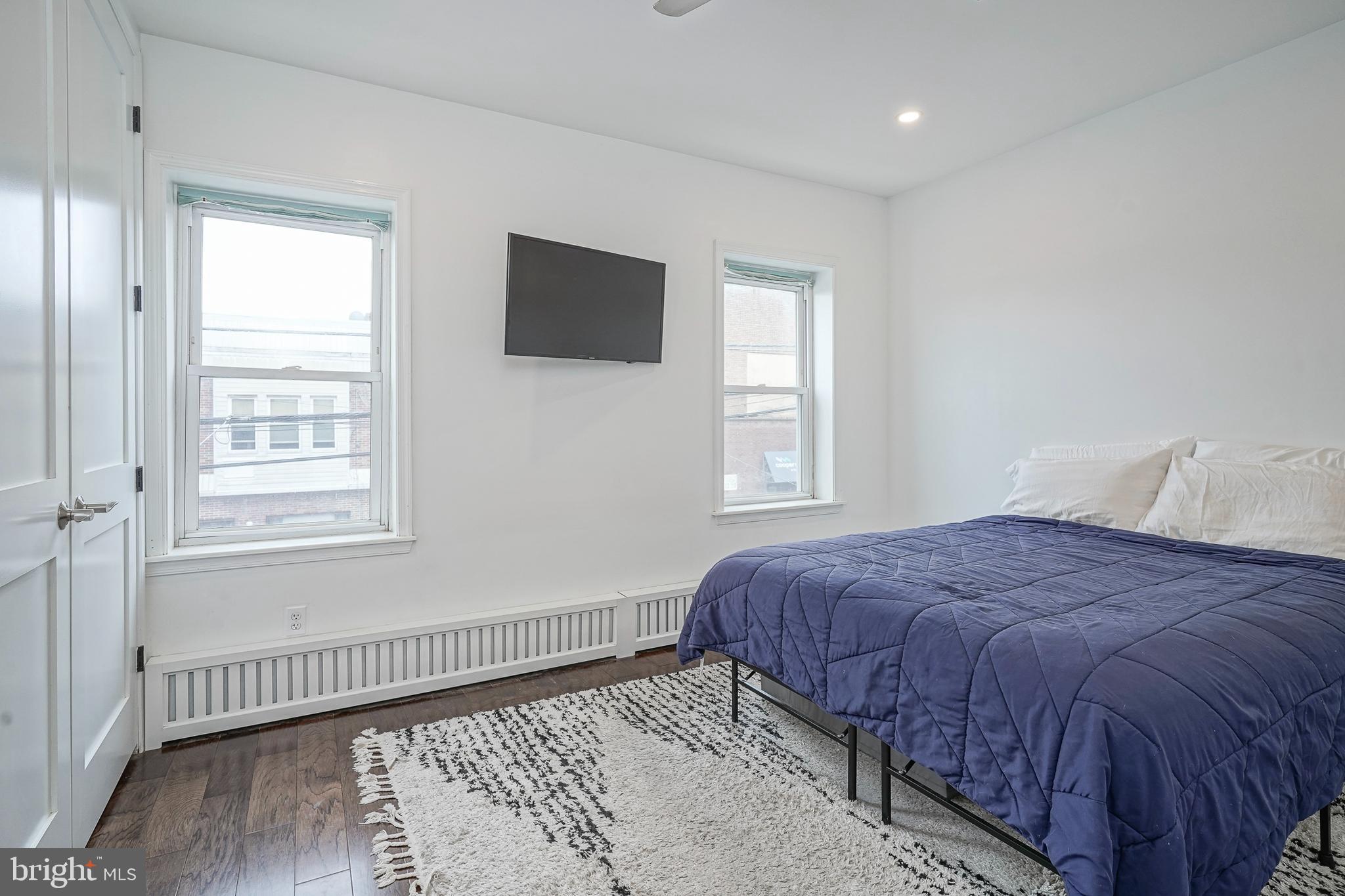 GIRARD ESTATES - Residential Lease