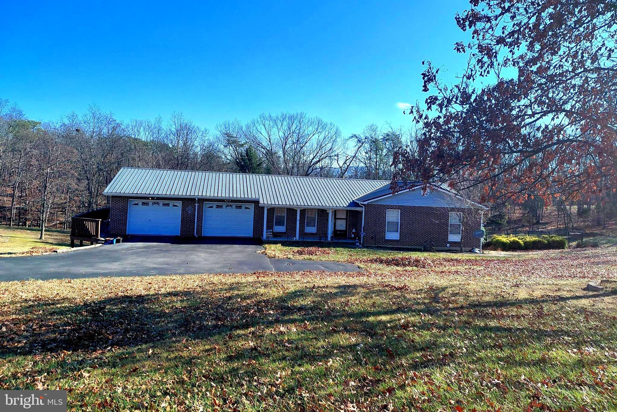 MEADOW RIDGE - Residential