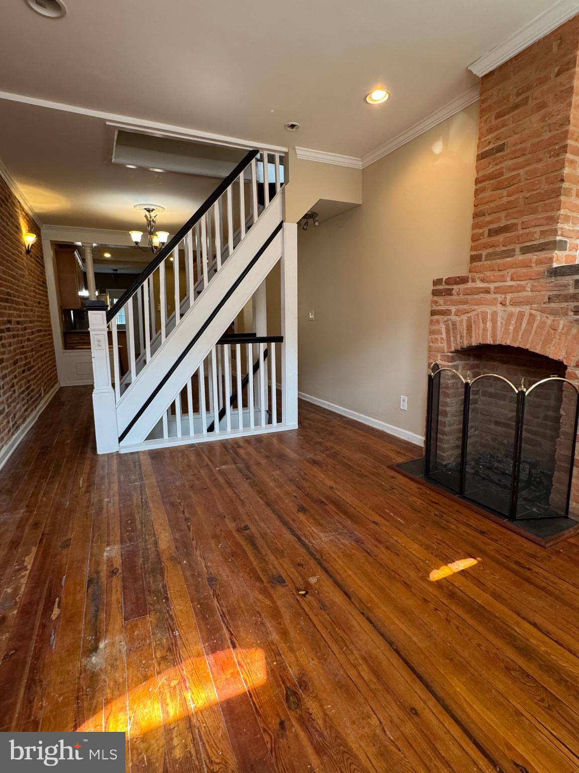 1406 CLARKSON STREET