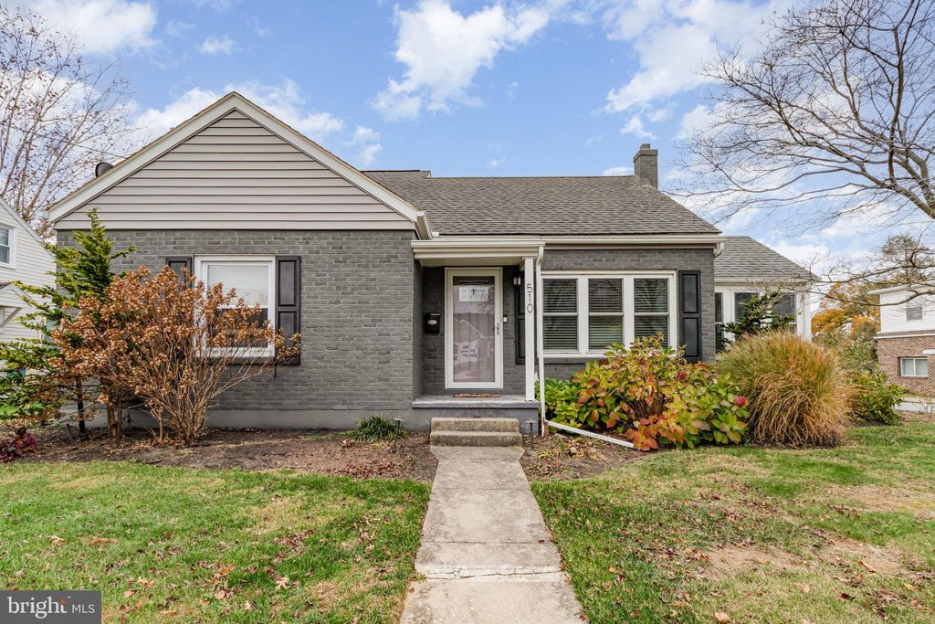 Photo of 510 W Maple Street, PALMYRA, PA 17078 (MLS # PALN2023660)