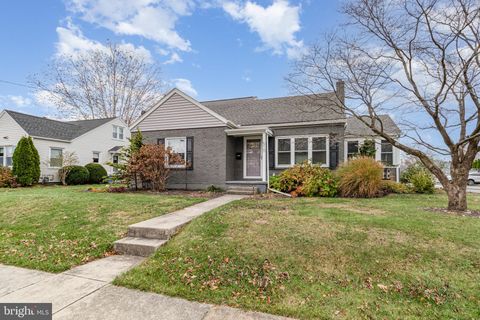 510 W MAPLE STREET PALMYRA PA 17078