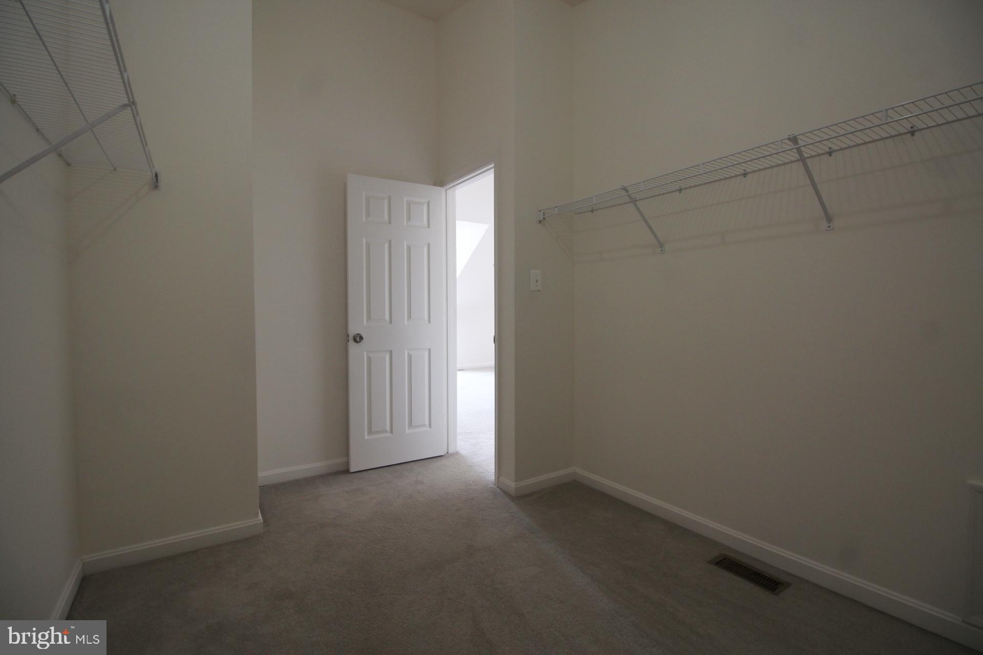 BERRY VALLEY - Residential