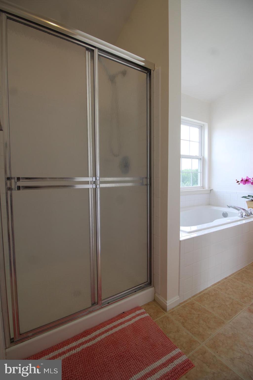 BERRY VALLEY - Residential