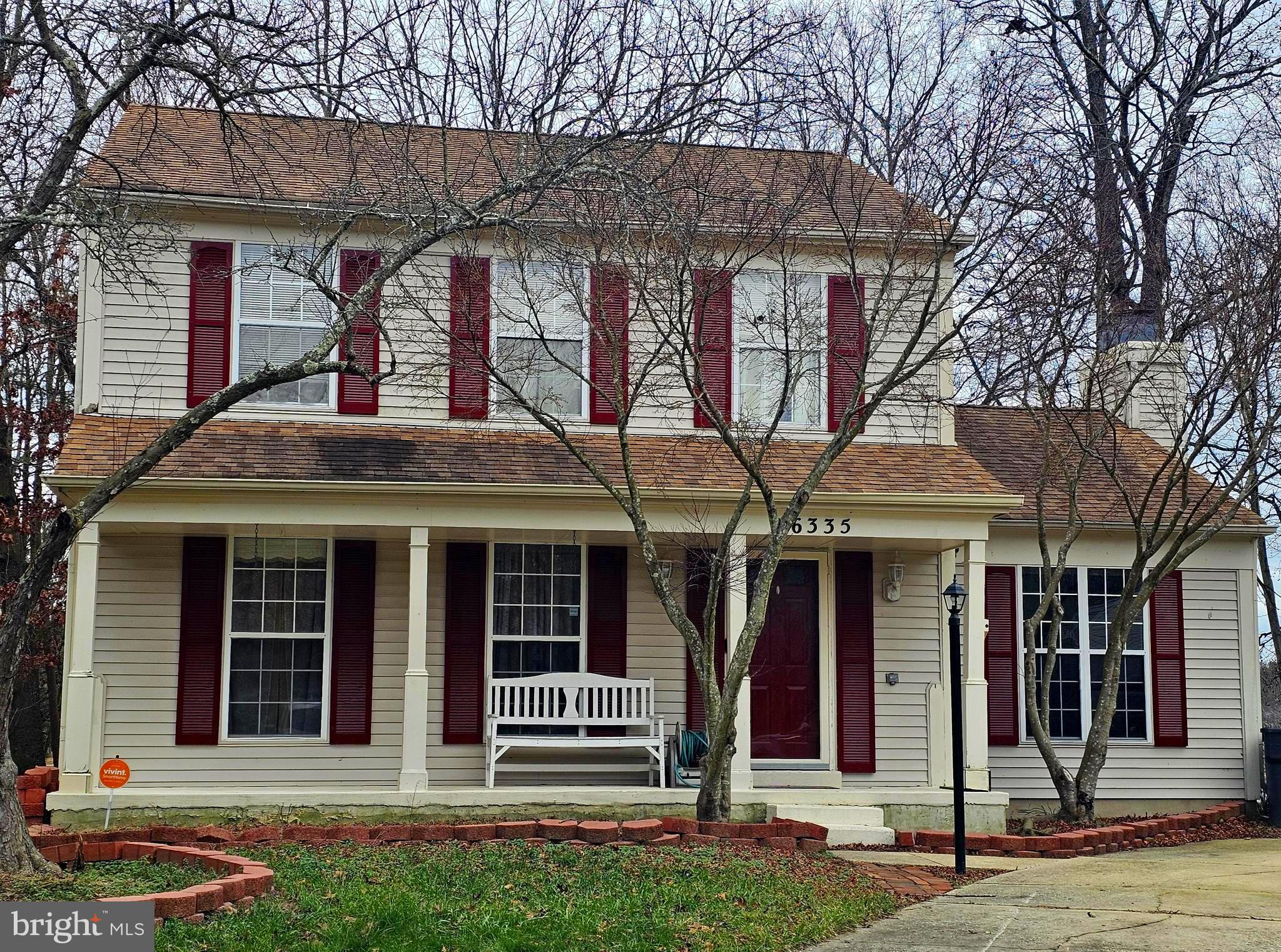 ST CHARLES HAMPSHIRE - Residential