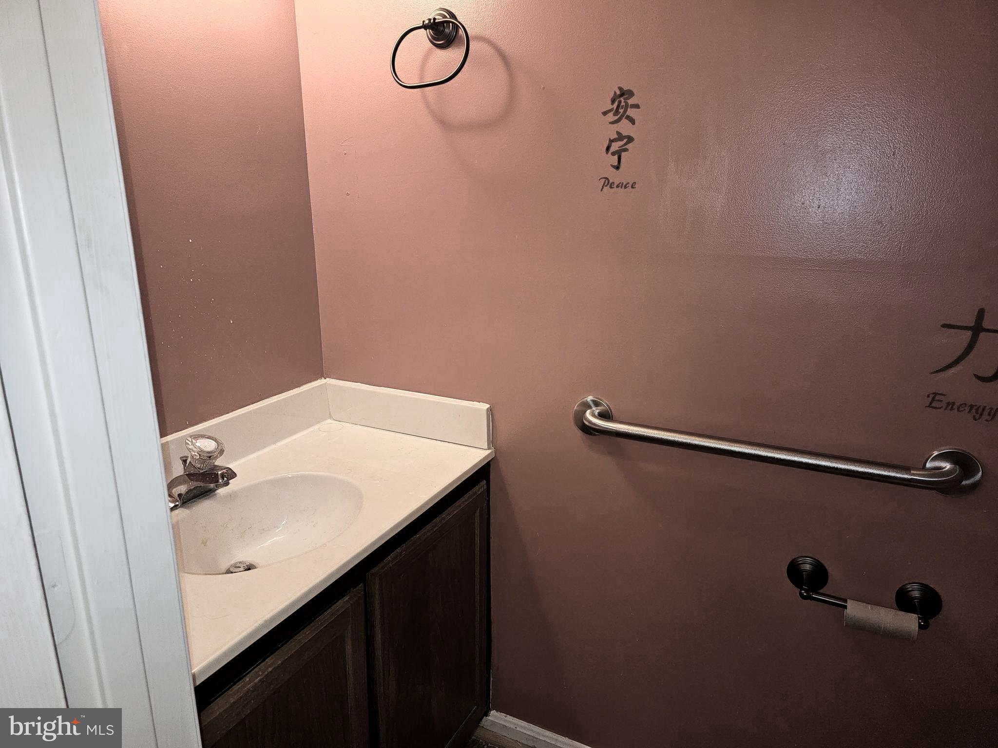 ST CHARLES HAMPSHIRE - Residential