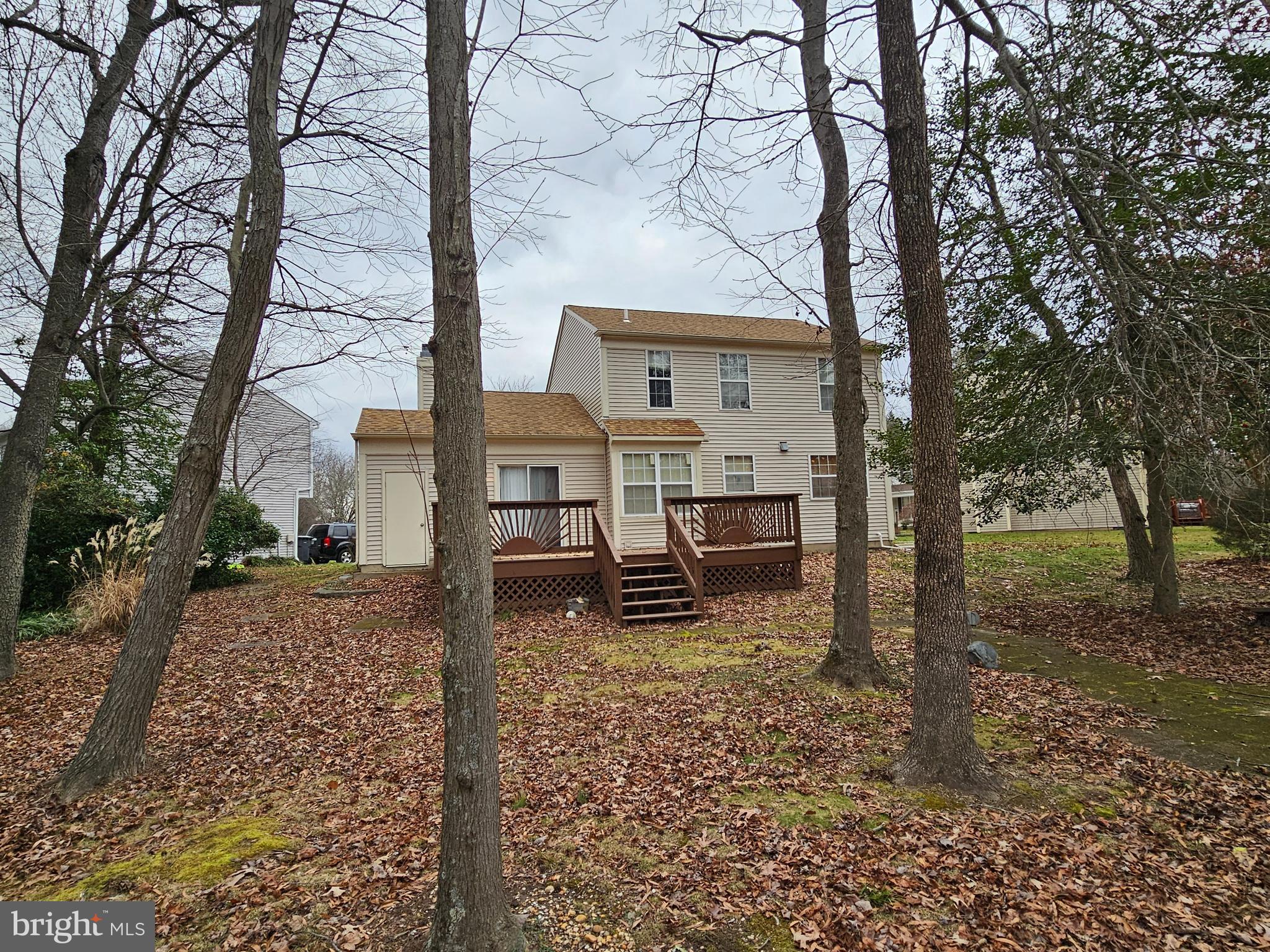 ST CHARLES HAMPSHIRE - Residential